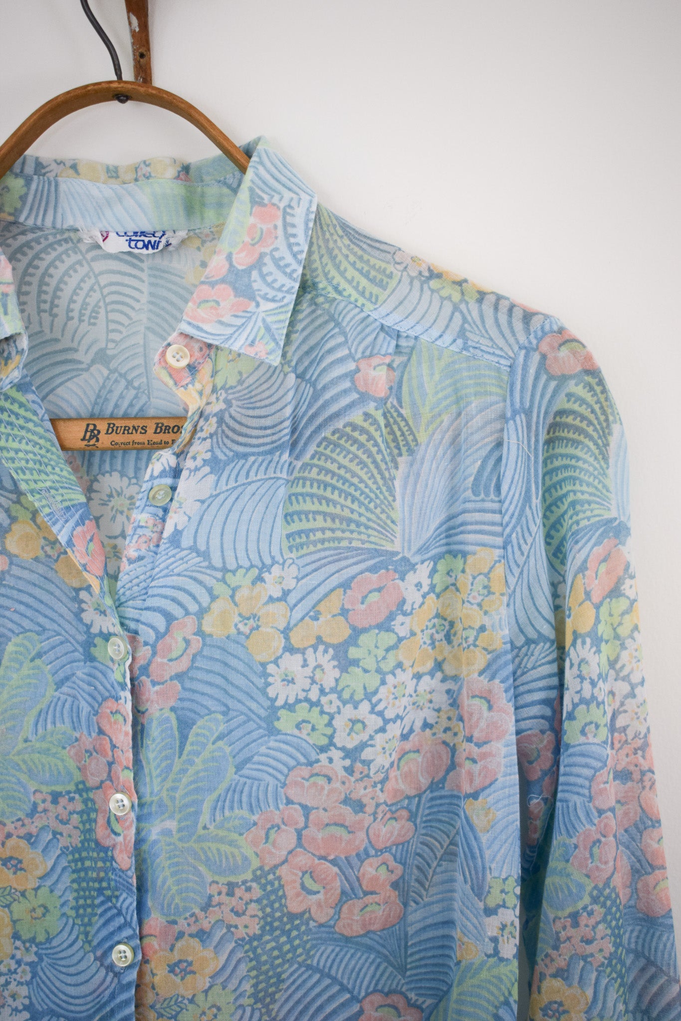 1970s Pastel Floral Blouse | S