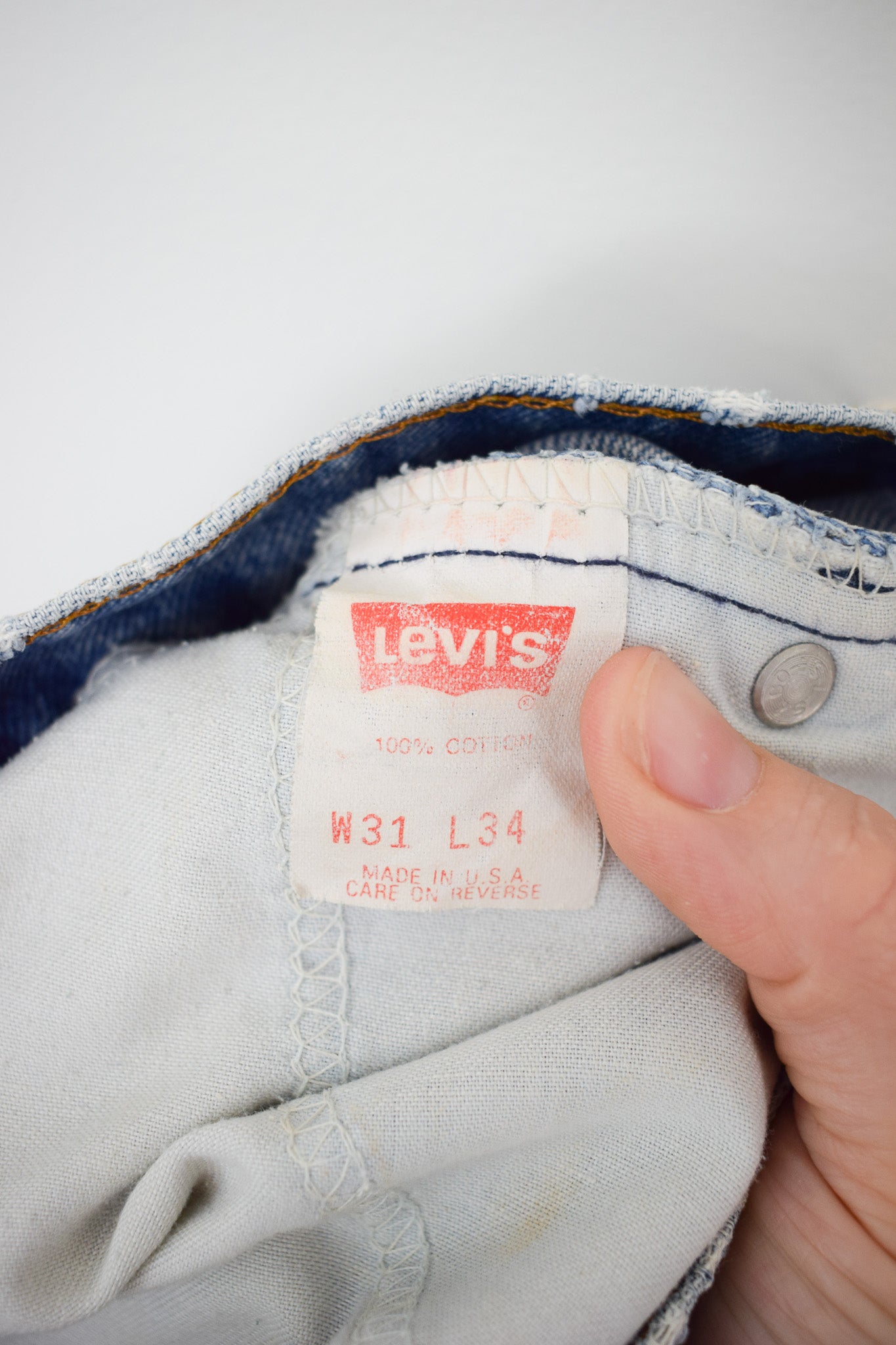 Vintage Levi's Cut Off Jean Shorts | 30/31" w
