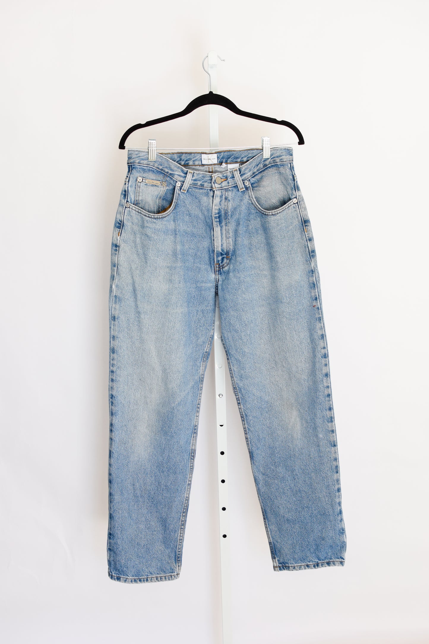 Calvin Klein Jeans | 32" w