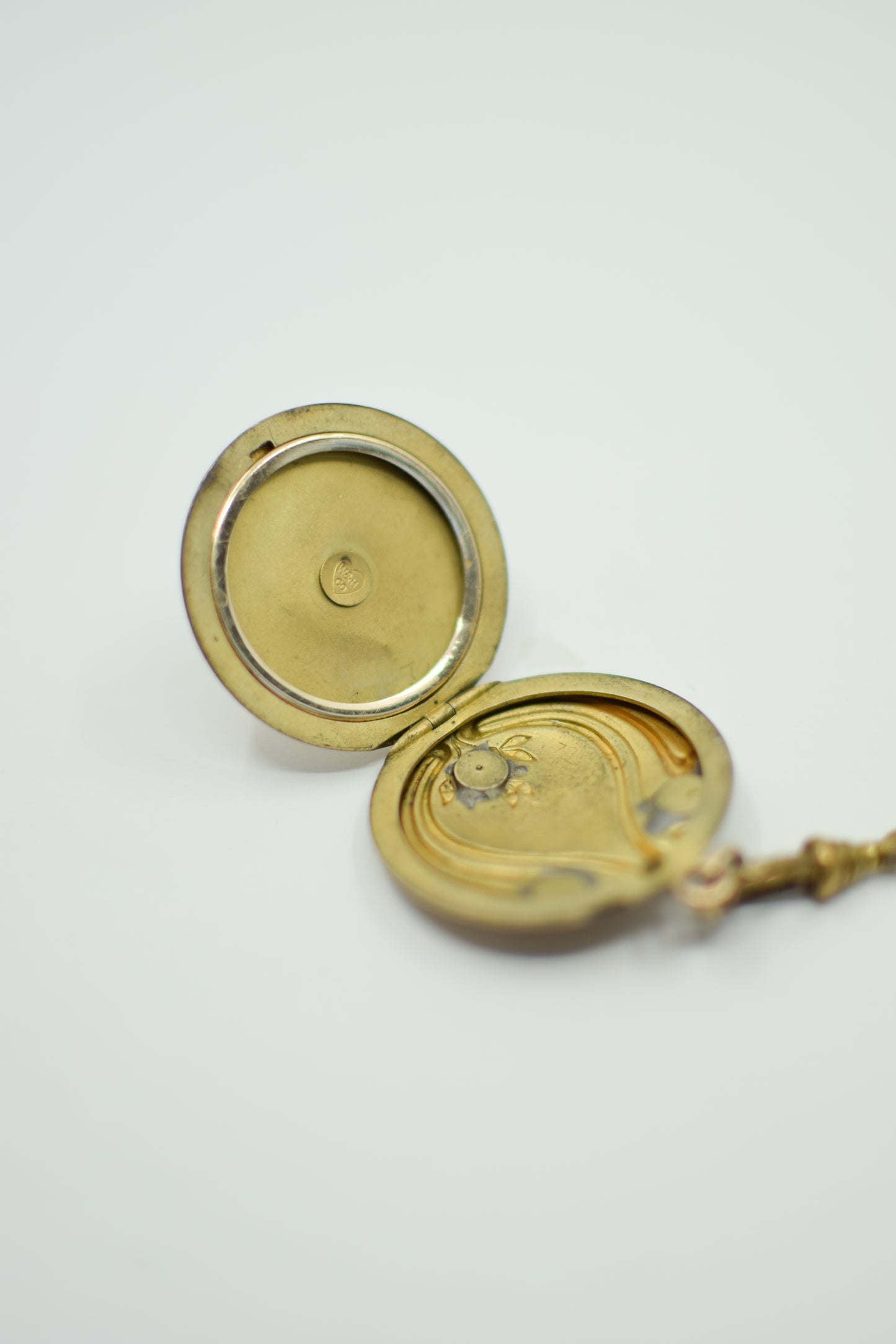 Antique Gold Filled Art Nouveau Locket