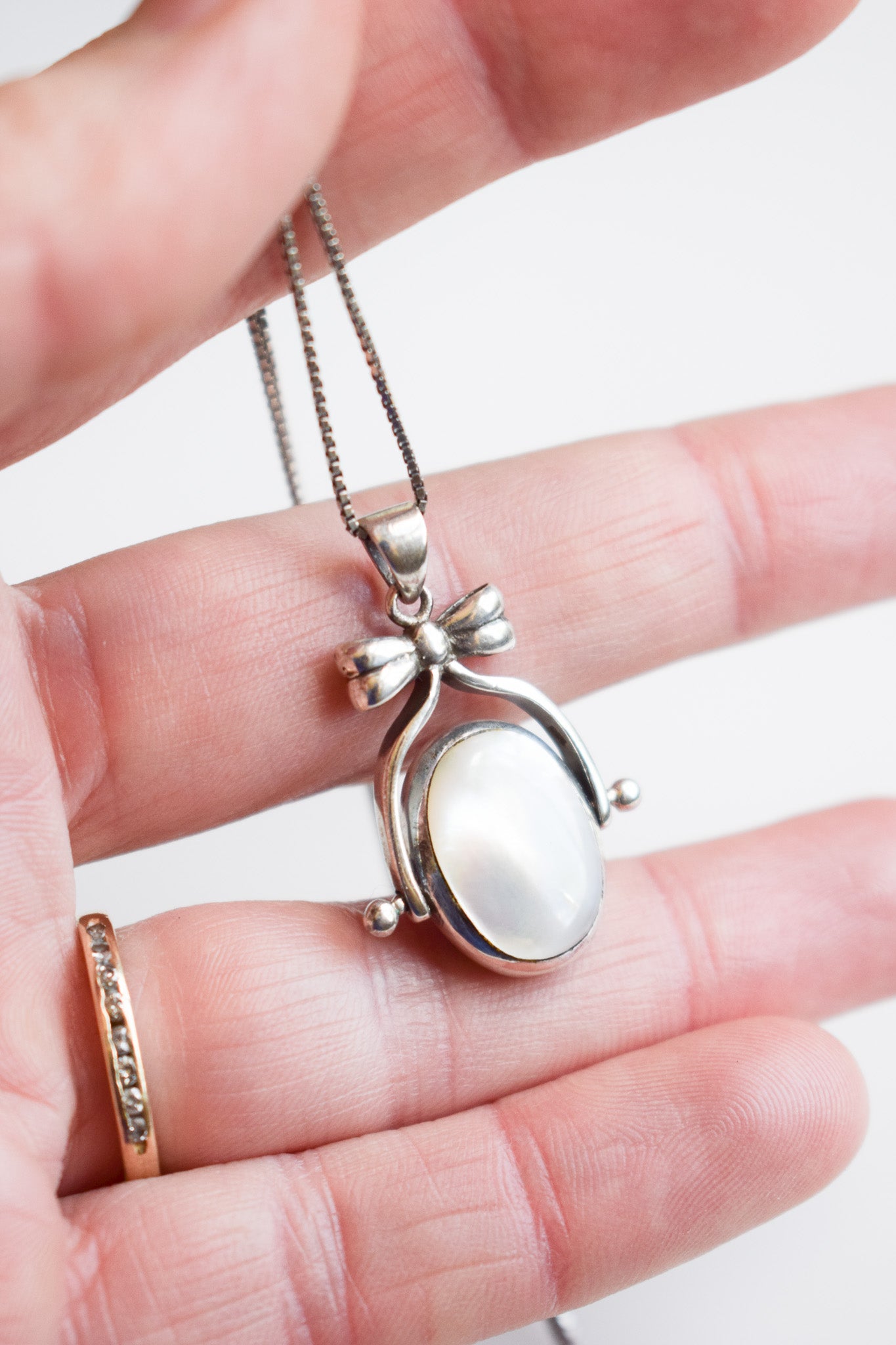 Vintage Sterling Silver Onyx/Pearl Swivel Pendant