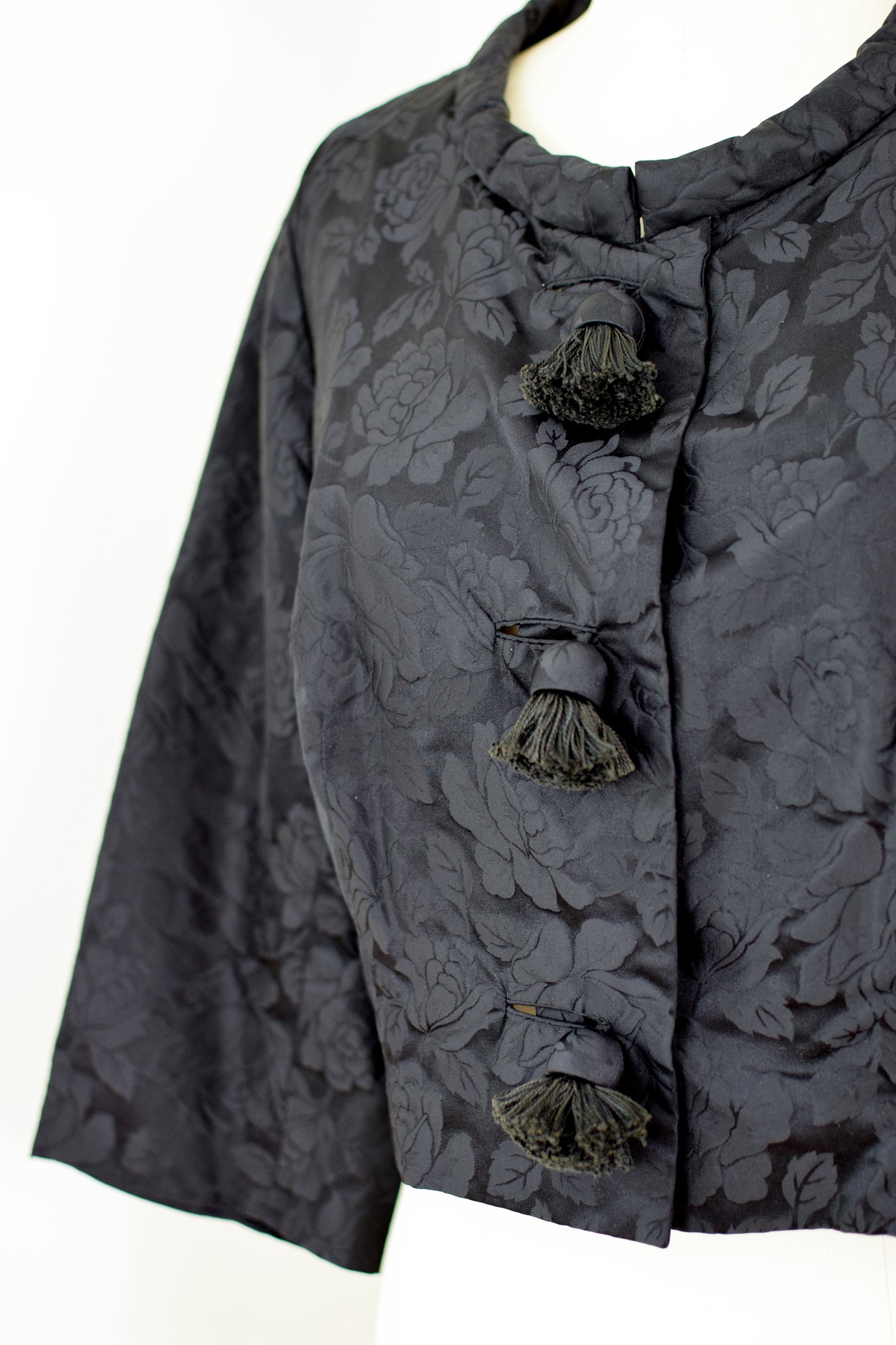 1960s Silk Jacquard Jacket with Tassels | S-M