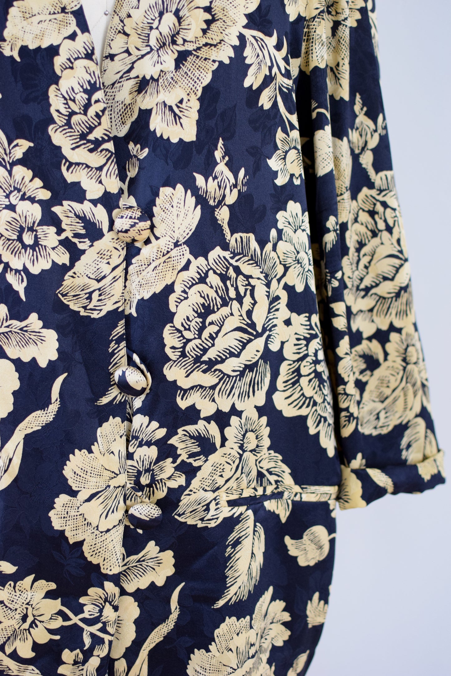Vintage Silk Smoking Jacket by Mary Ann Restivo | L
