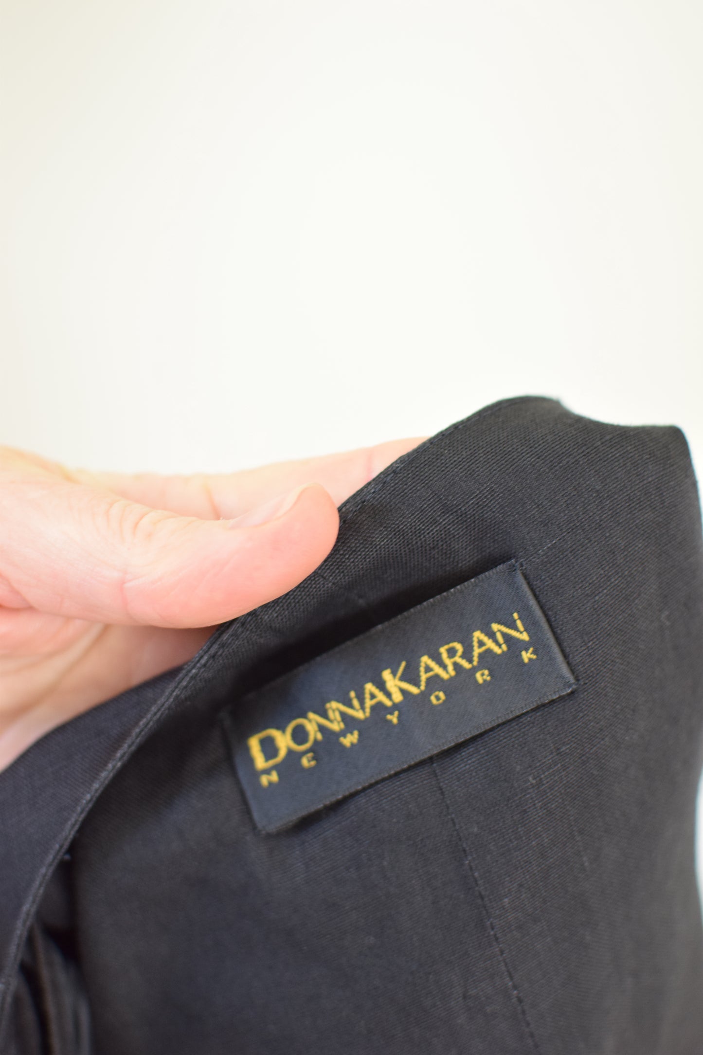 Vintage Donna Karan Linen Blazer | S/M