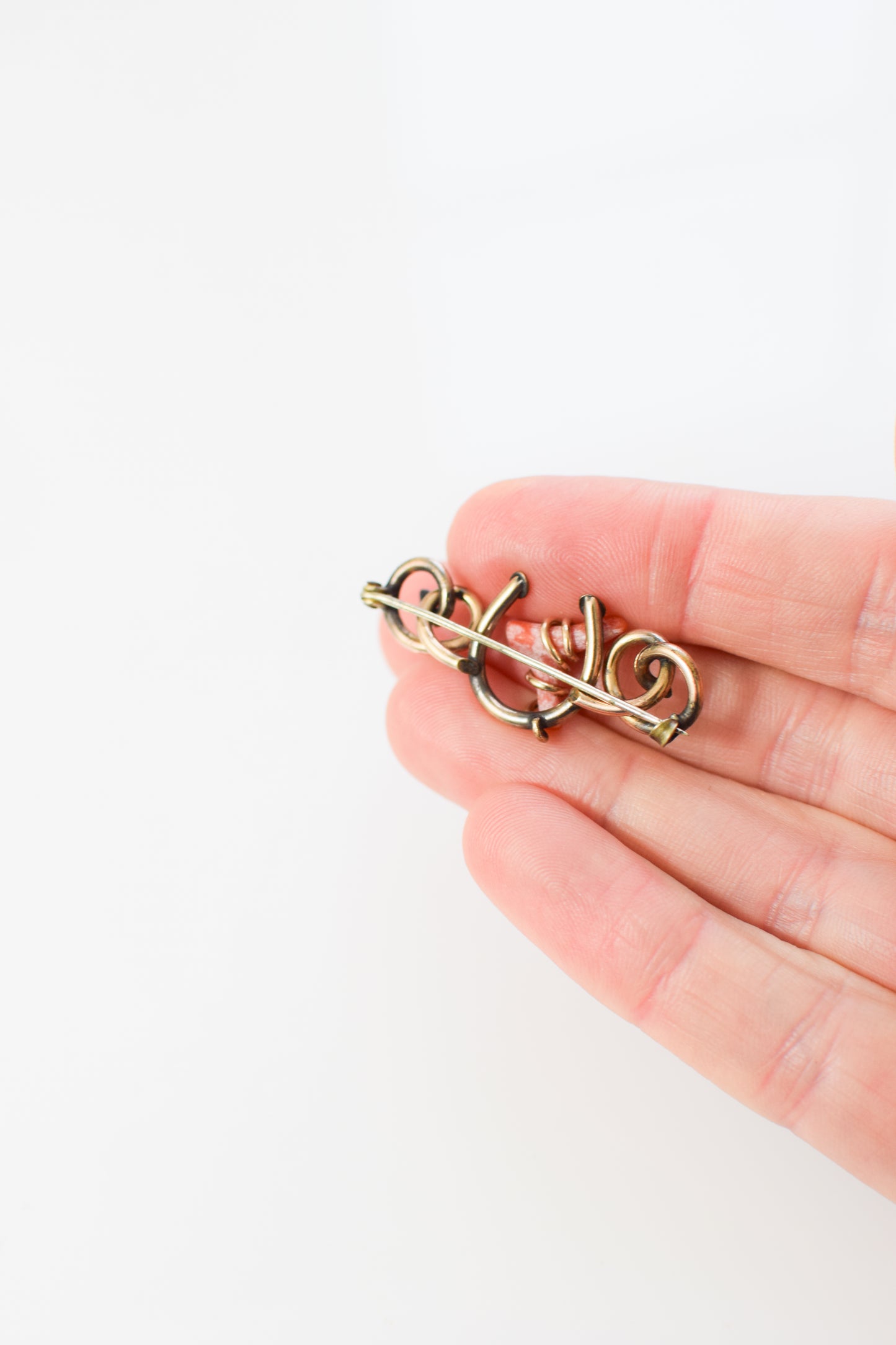 Antique Victorian Love Knot Brooch with Lucky Horseshoe