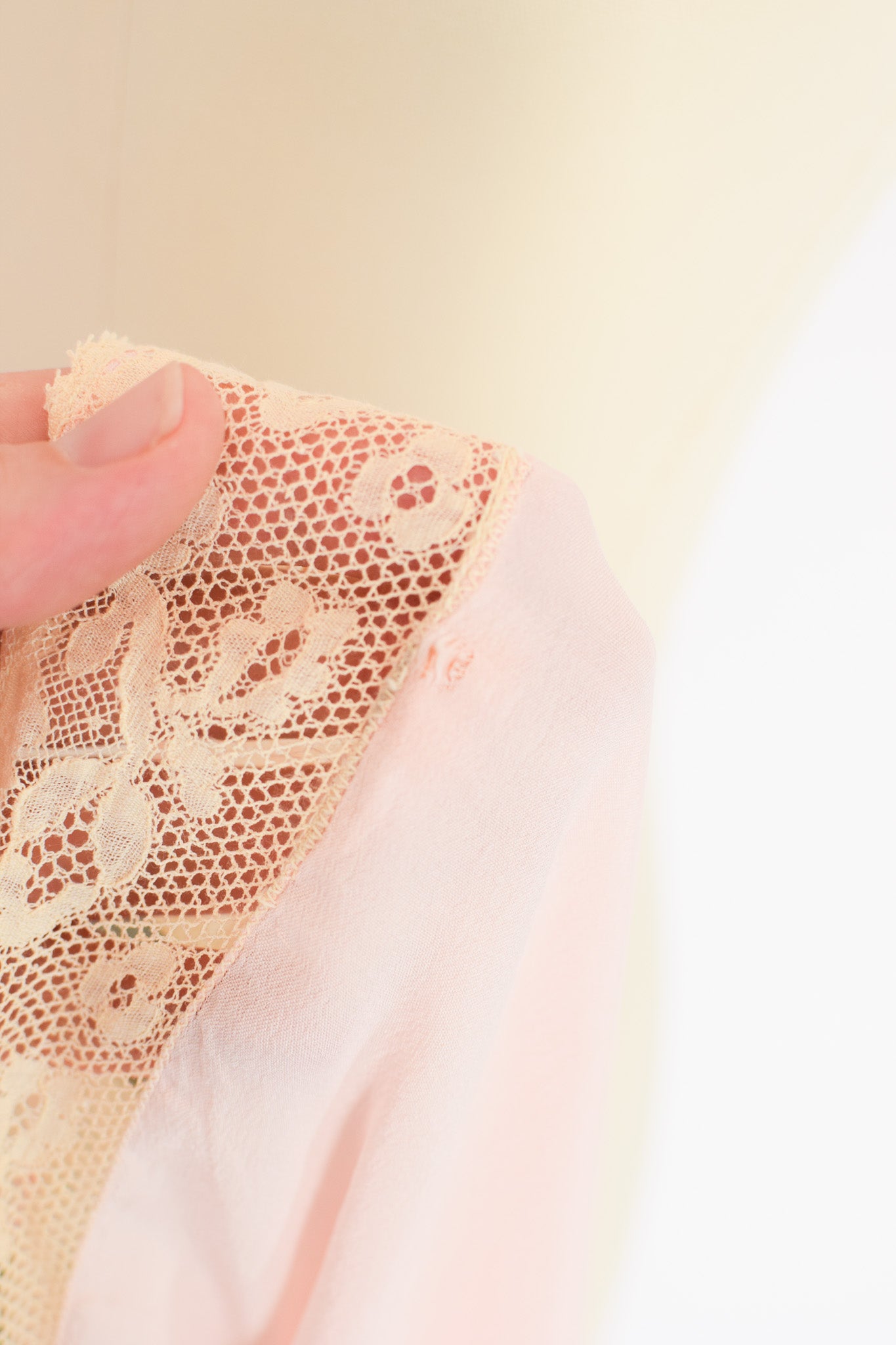 1930s Silk and Lace Camisole Top | M