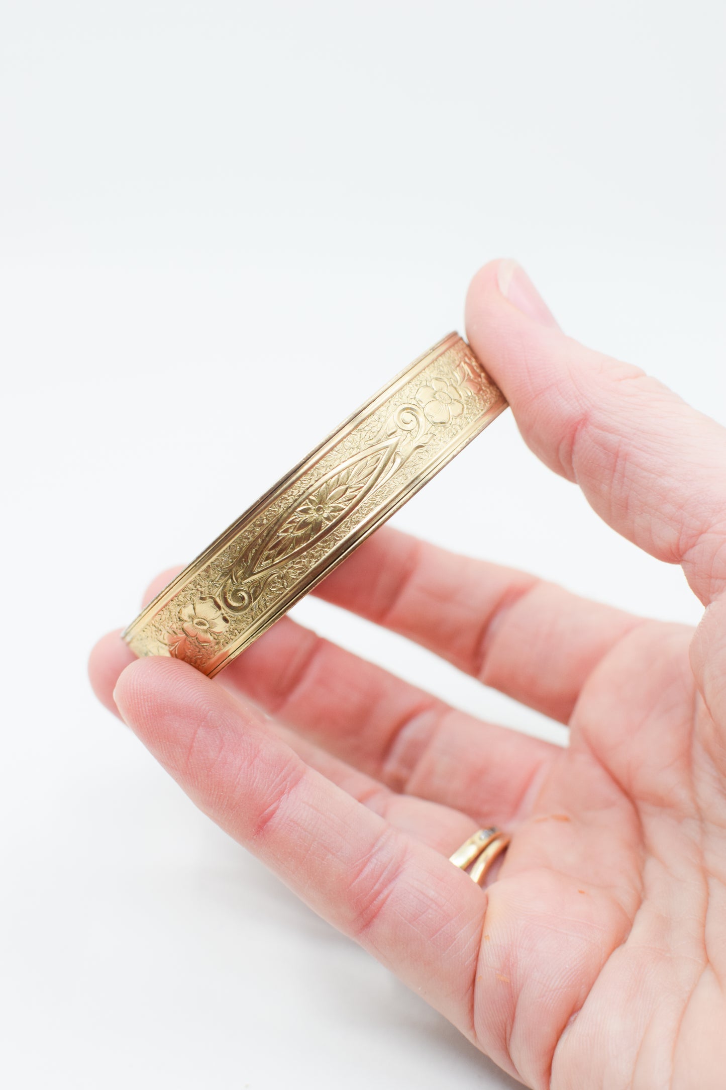 Vintage Victorian Revival Goldfill Bangle Bracelet
