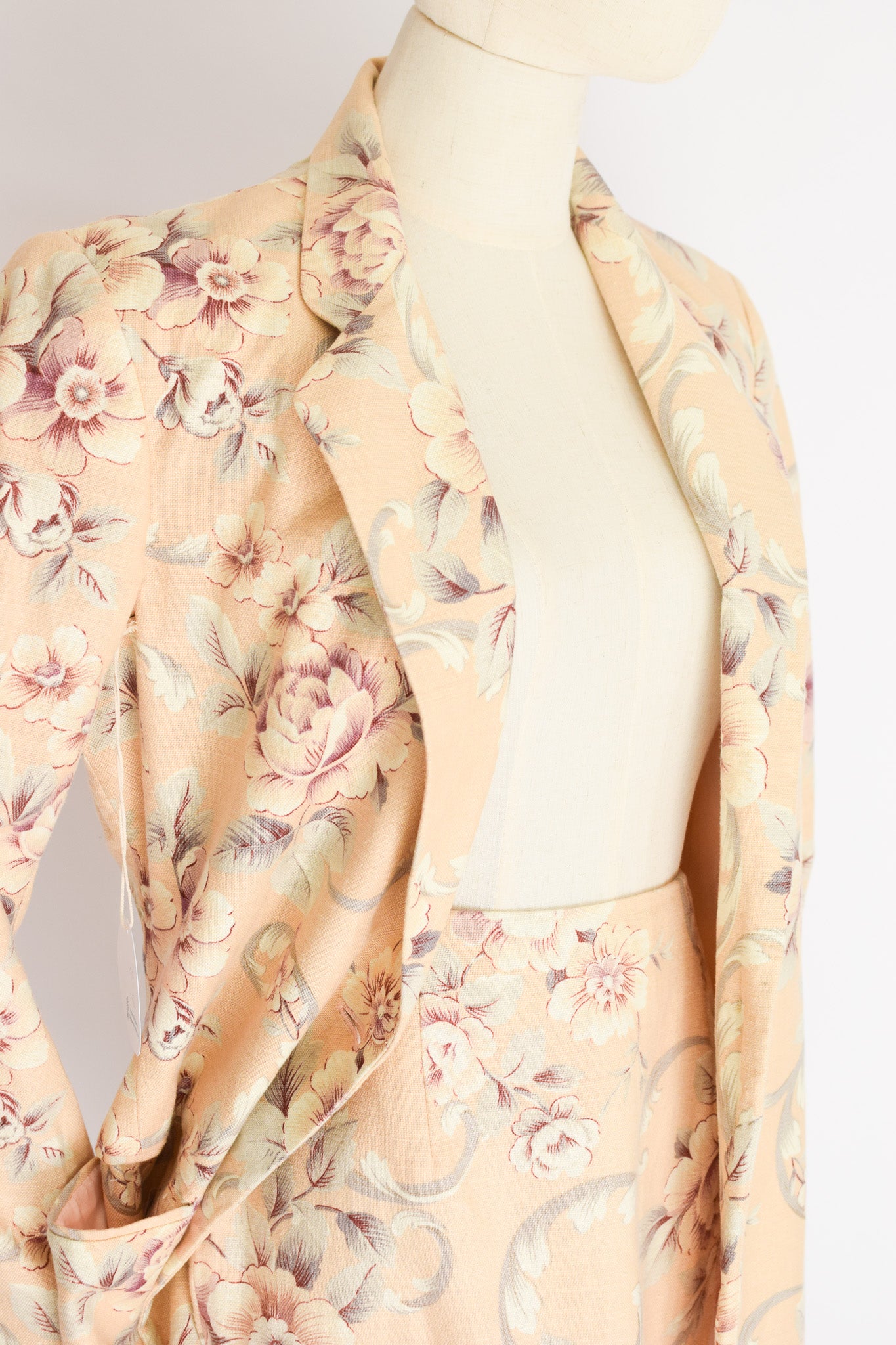 1990s Linen Tapestry Print Skirt Suit | XS