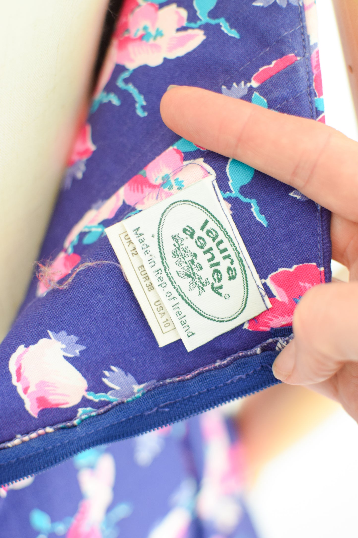 Vintage Laura Ashley Floral Dress | XS/S