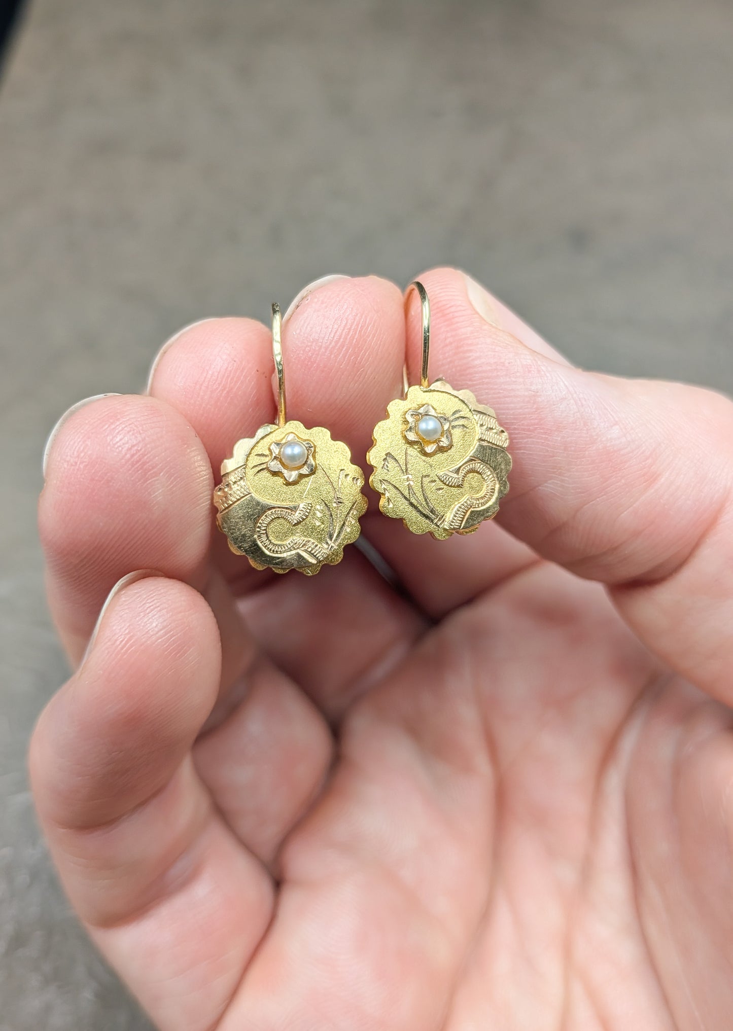 Antique Aesthetic Movement 14kt Gold Earrings