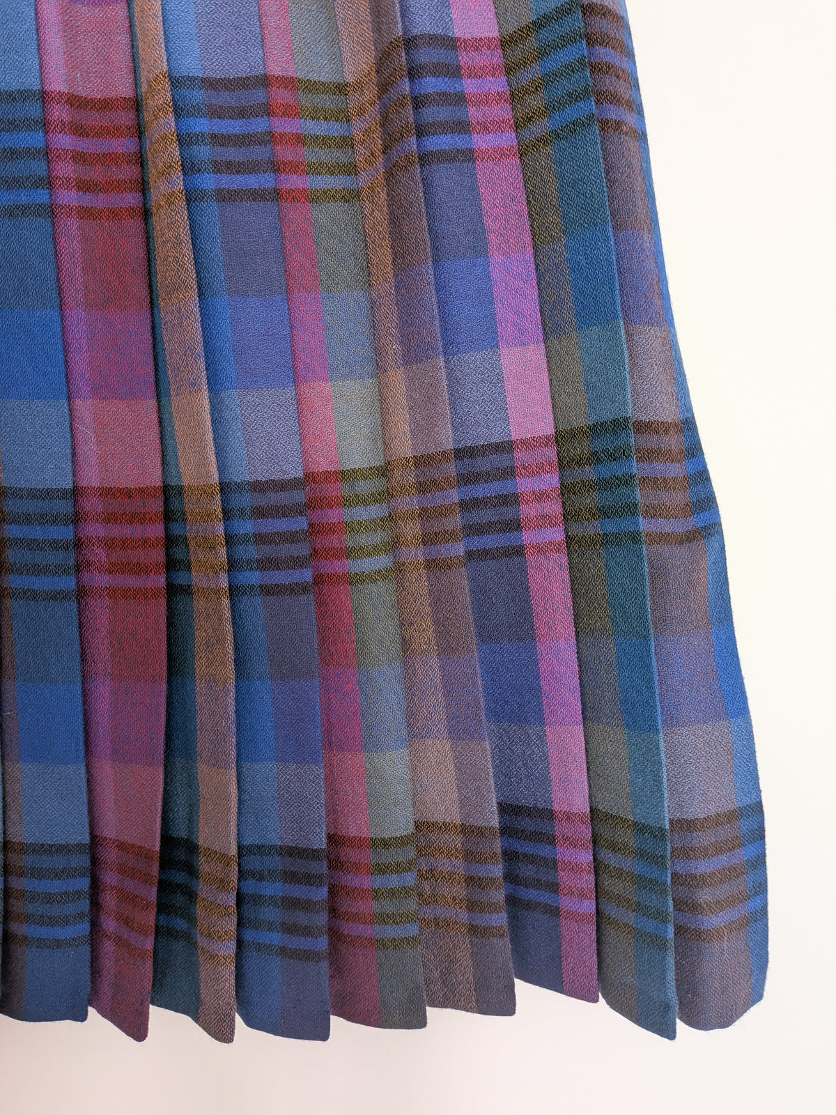 1980s Mary Ann Restivo Plaid Wool Skirt | S/M