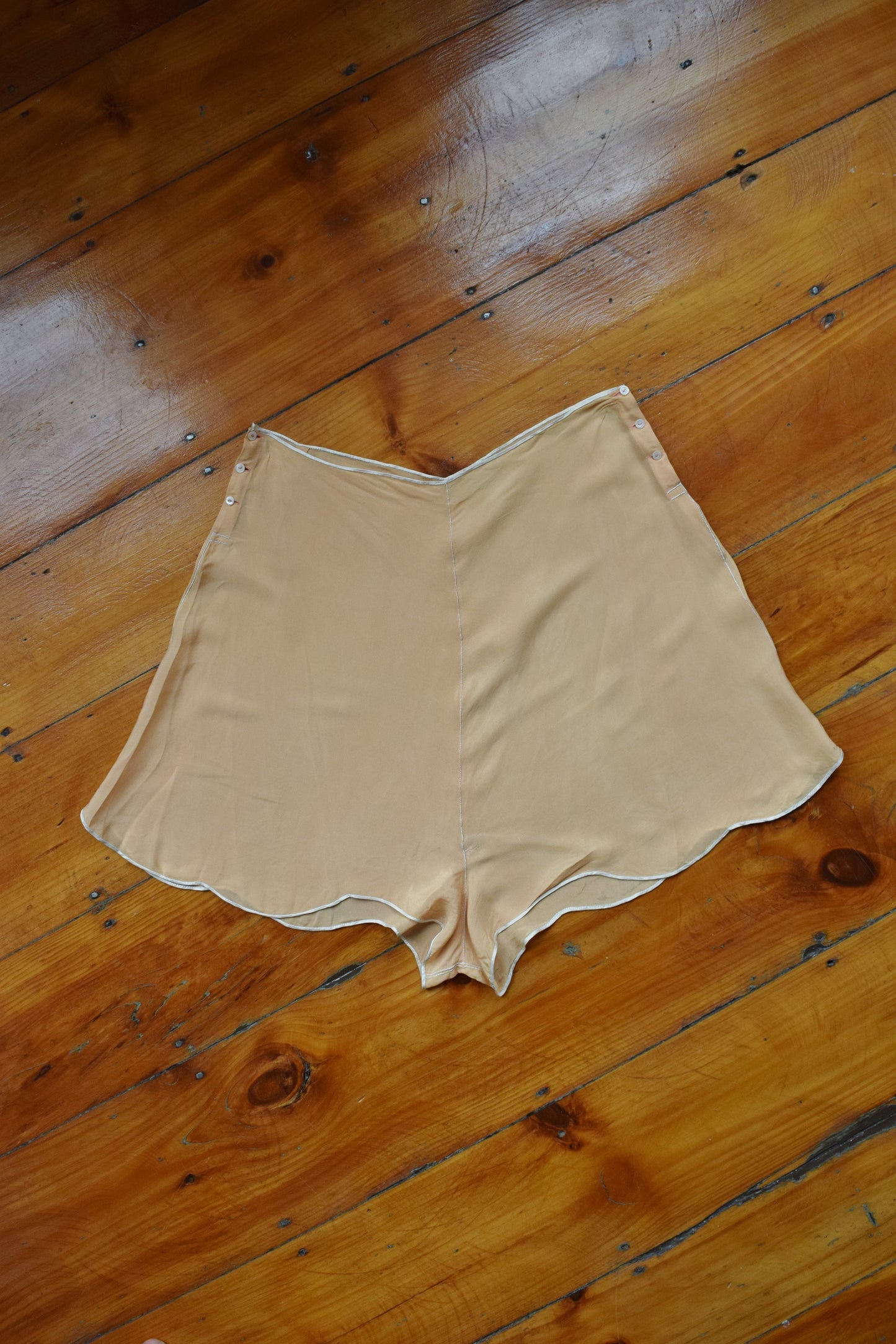 1920s Hand Sewn Silk Tap Pants | Shorts | L