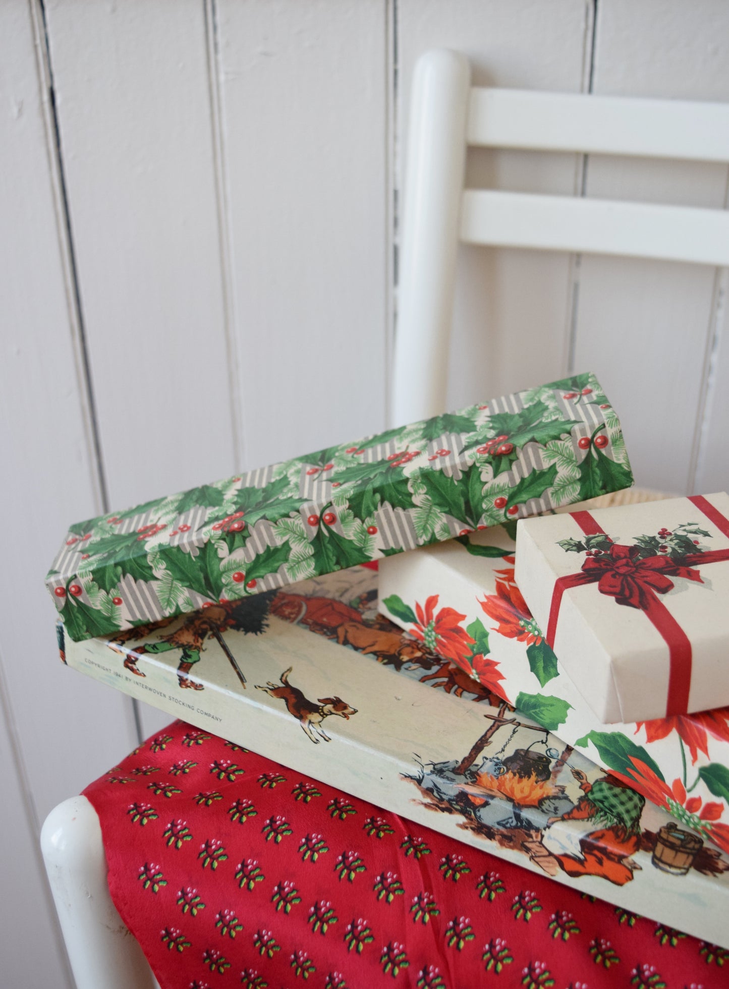 Vintage Set of Decorative Reusable Holiday Gift Boxes