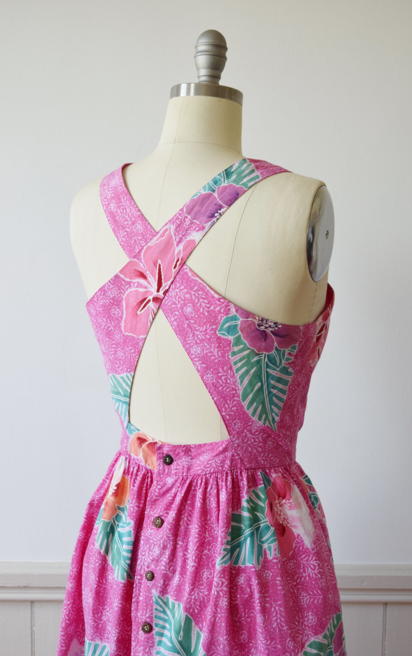 Island Breeze Cut Out Back Sun Dress by Java Wraps | 1980s | M+