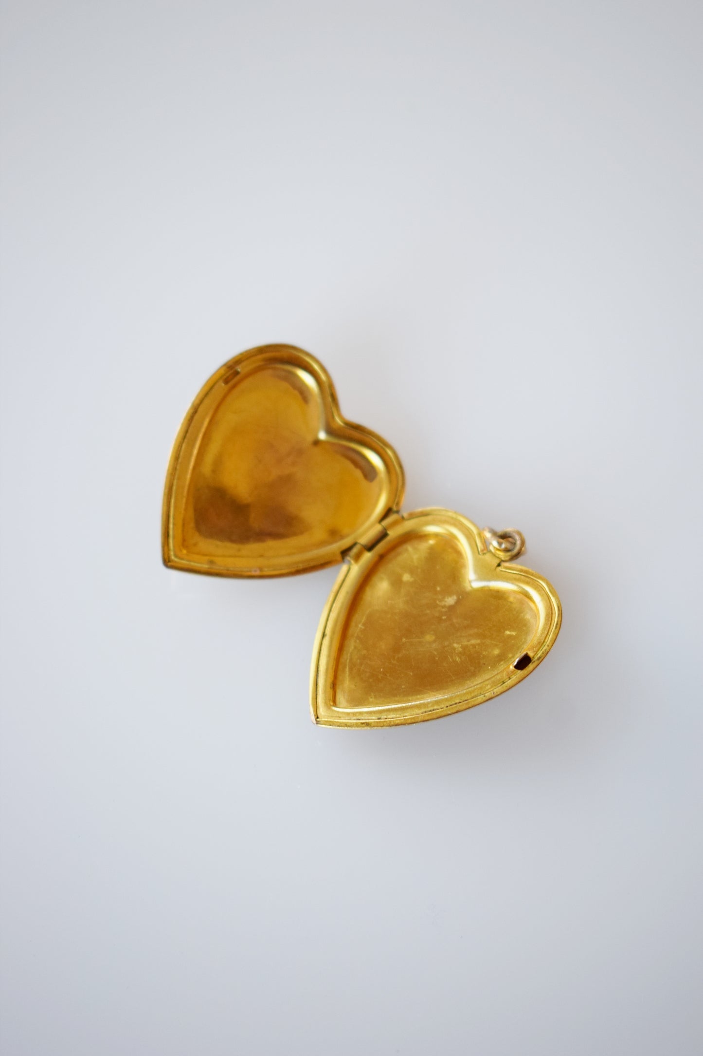 1940s Gold Filled Heart Locket | BB to DB