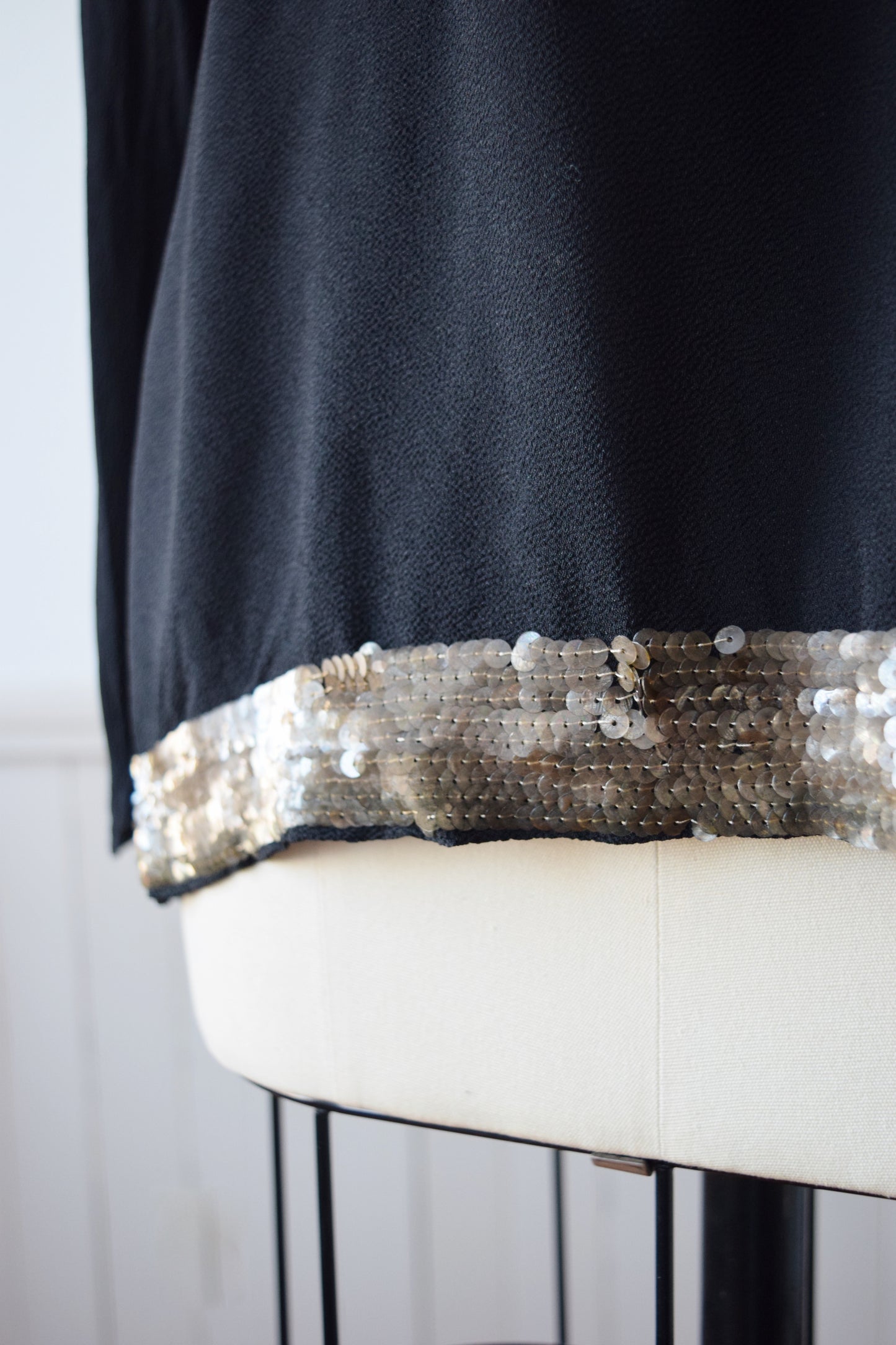1930s Sequin Trimmed Rayon Blouse | S/M