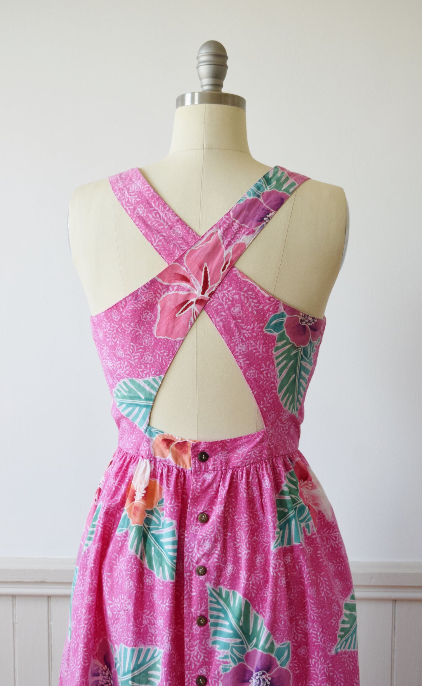 Island Breeze Cut Out Back Sun Dress by Java Wraps | 1980s | M+