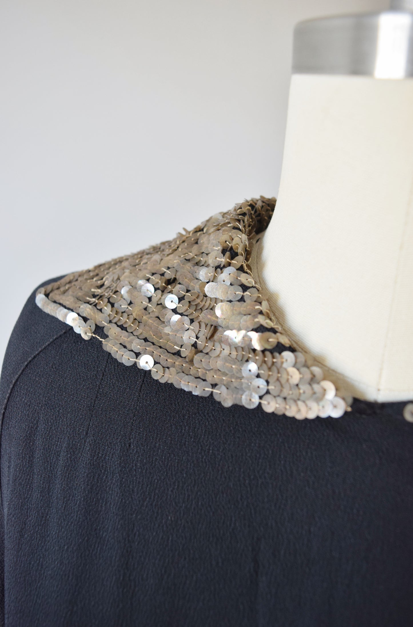 1930s Sequin Trimmed Rayon Blouse | S/M