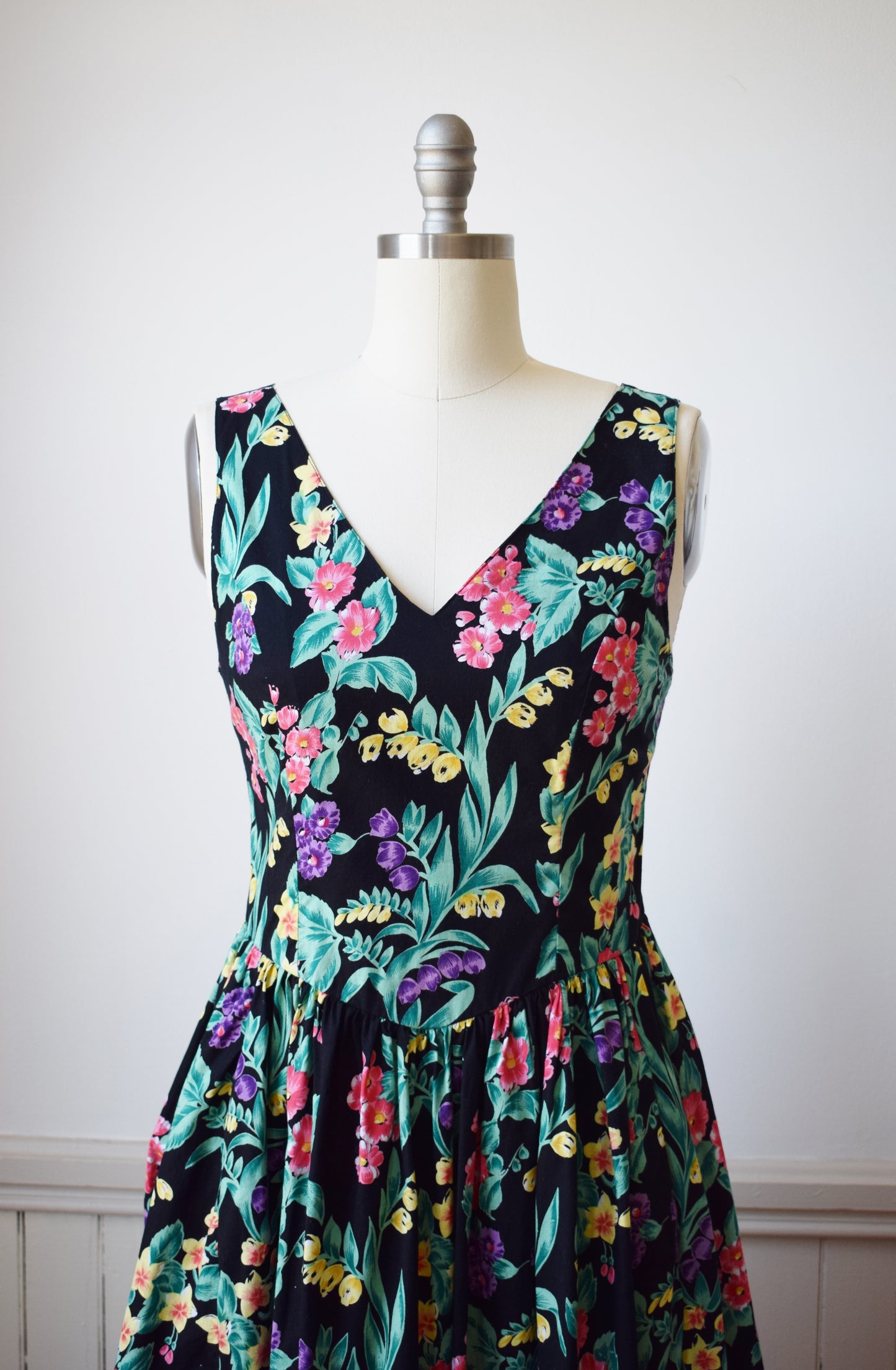 1980s Dark Floral Cotton Sundress | M