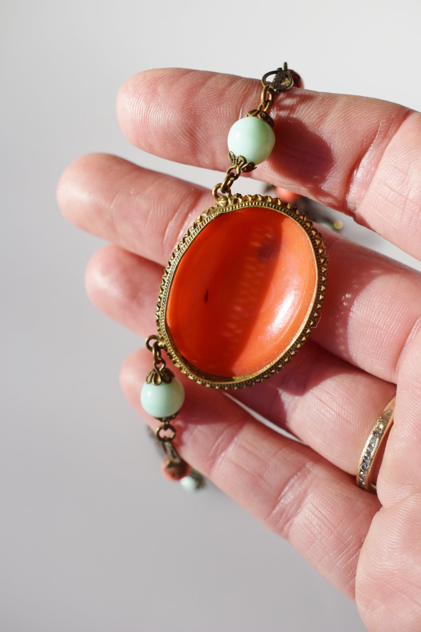 1930s Art Deco Faux Coral and Brass Necklace