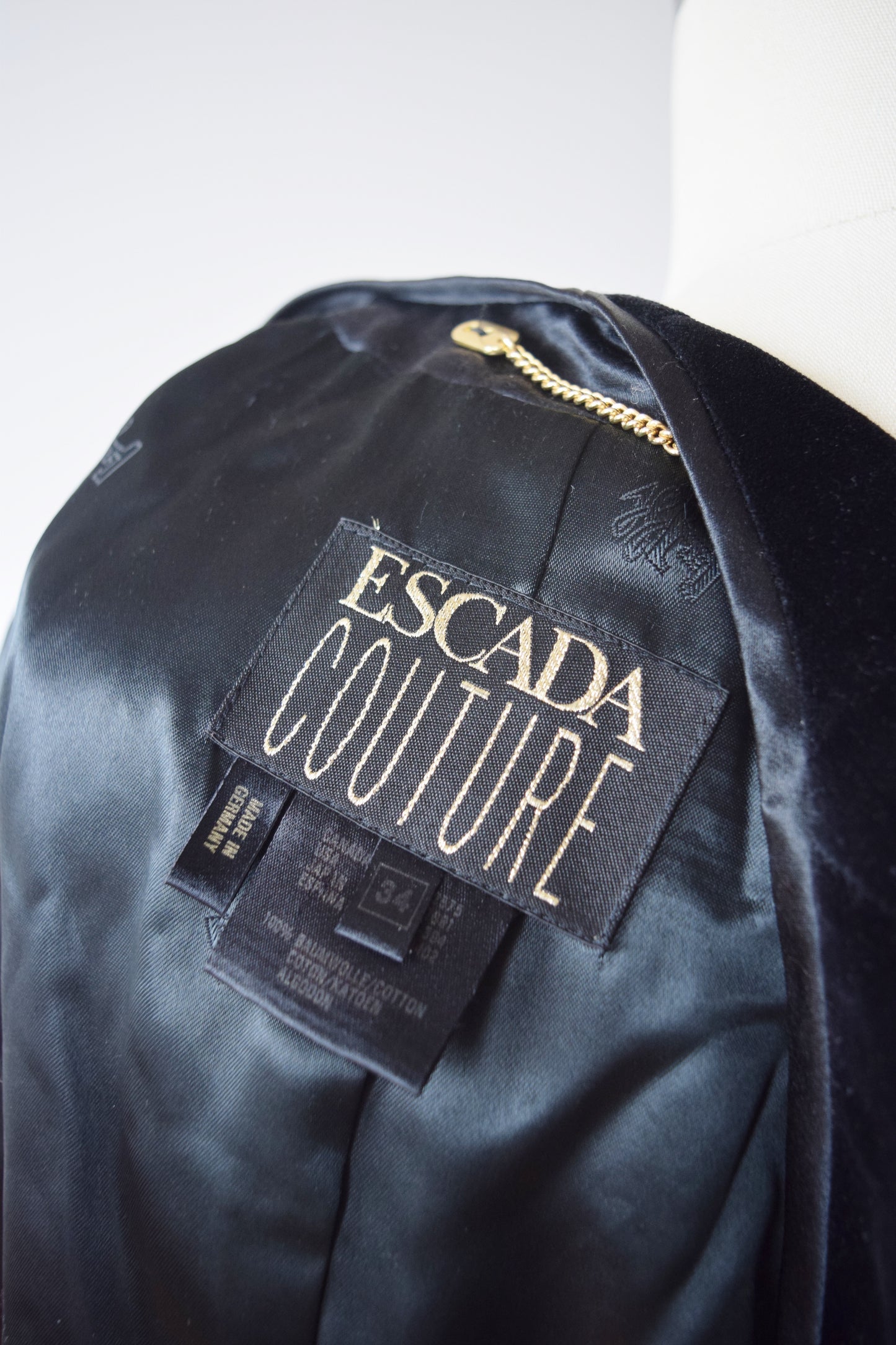 Vintage Escada Velvet Smoking Jacket | S
