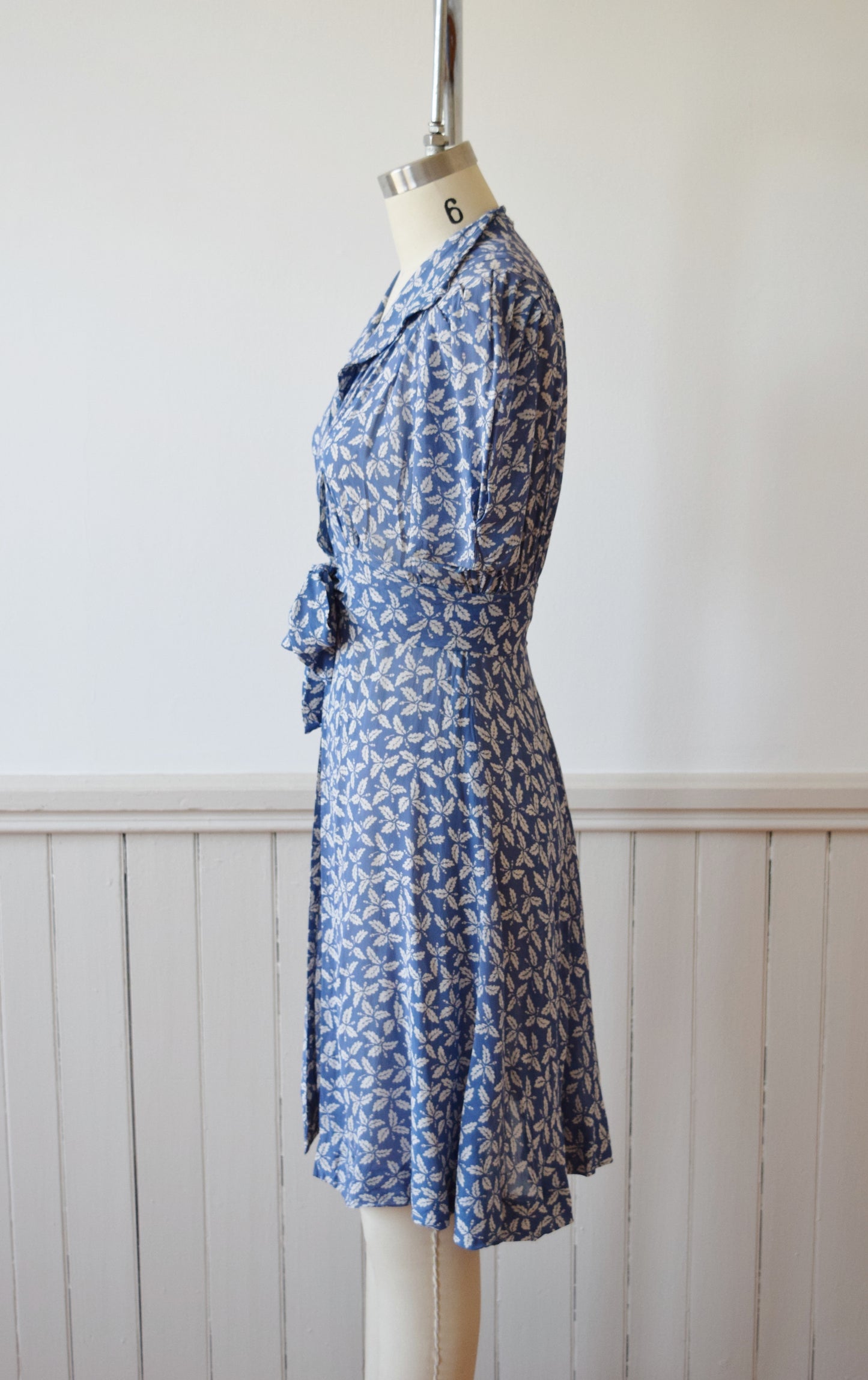 1930s Oak Print Rayon Redingote | Tie Front Blouse