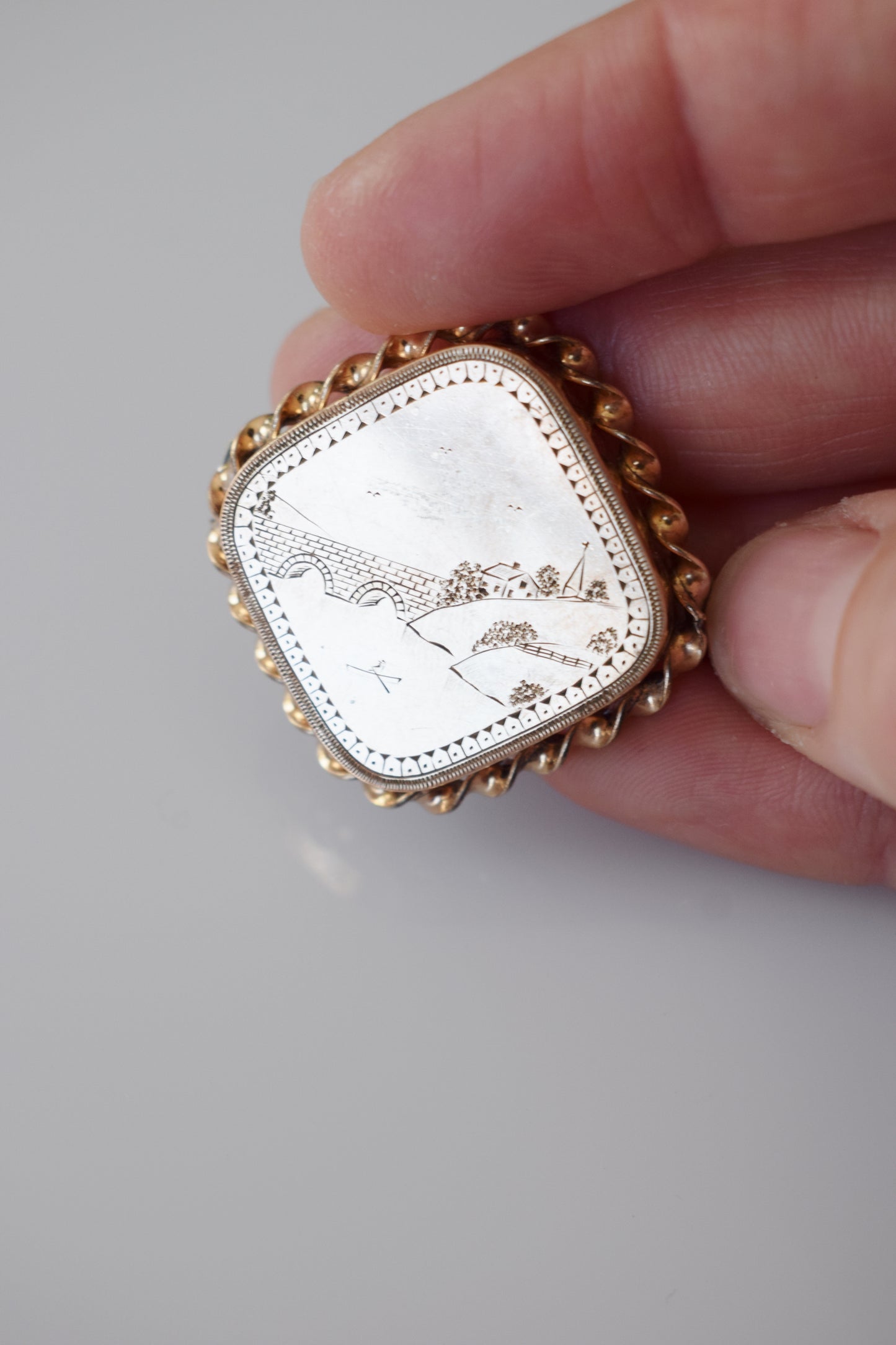 Antique Victorian Scenic Brooch