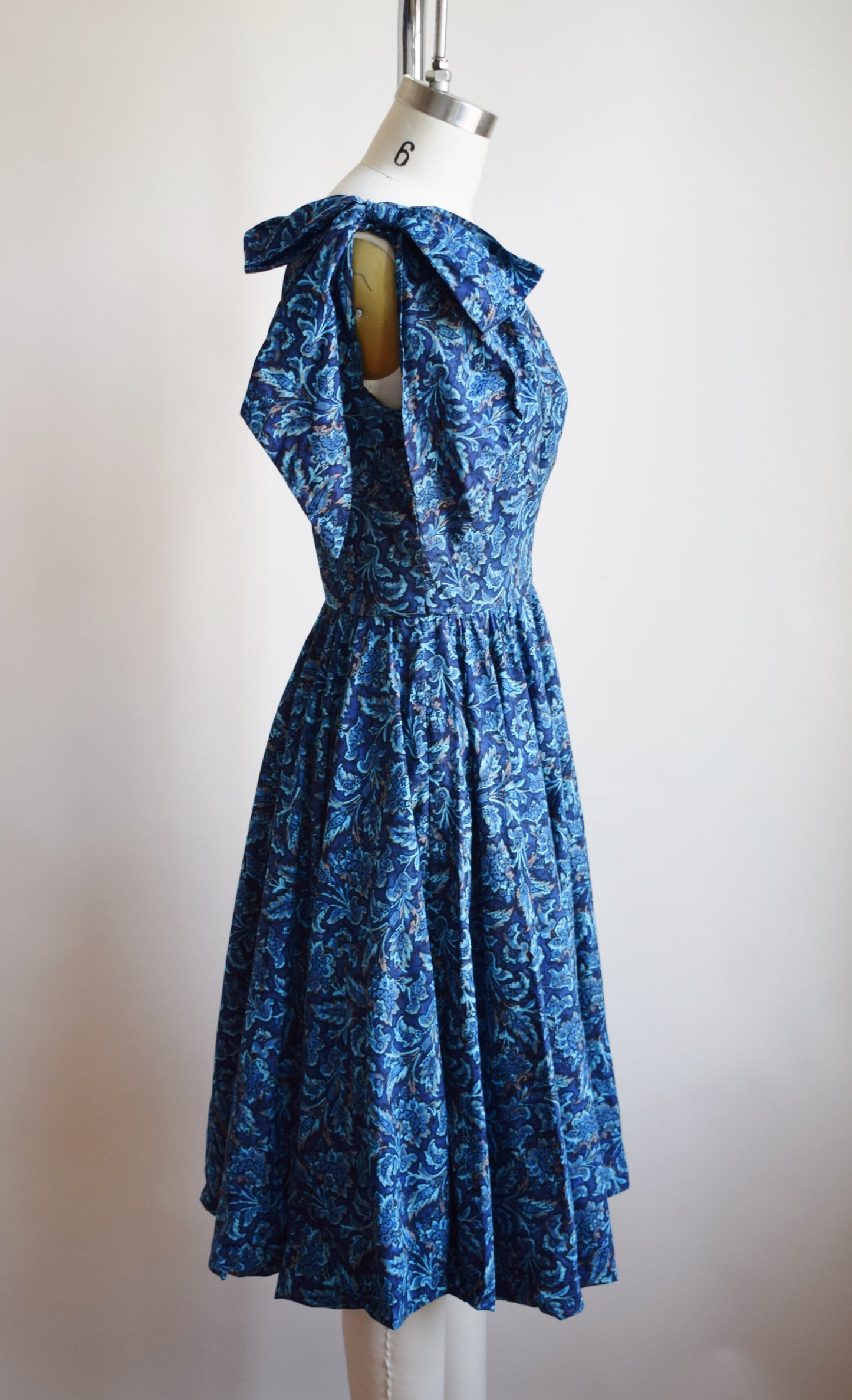 1950s Cotton Paisley One-Shoulder Dress | XS