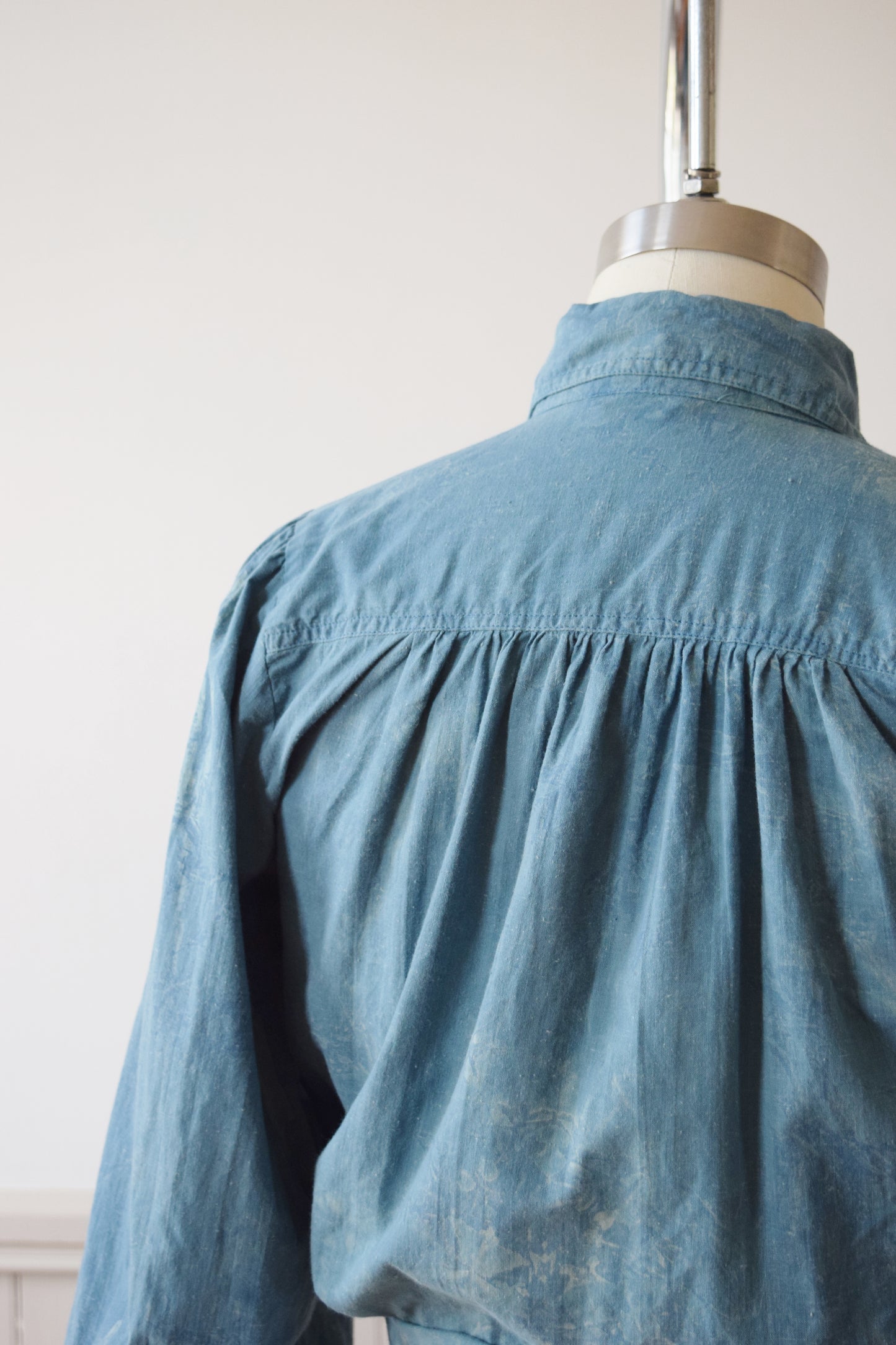 Indigo Over-Dyed Puff Sleeve Top | 1970s | S/M