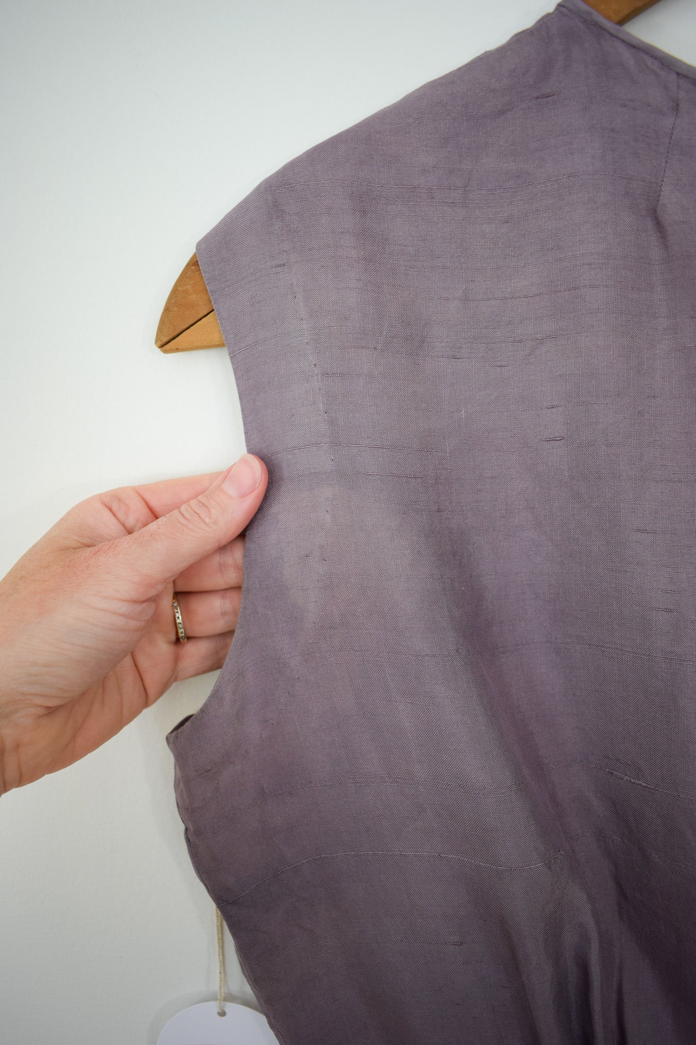 1950s Sleeveless Silk Blouse | M