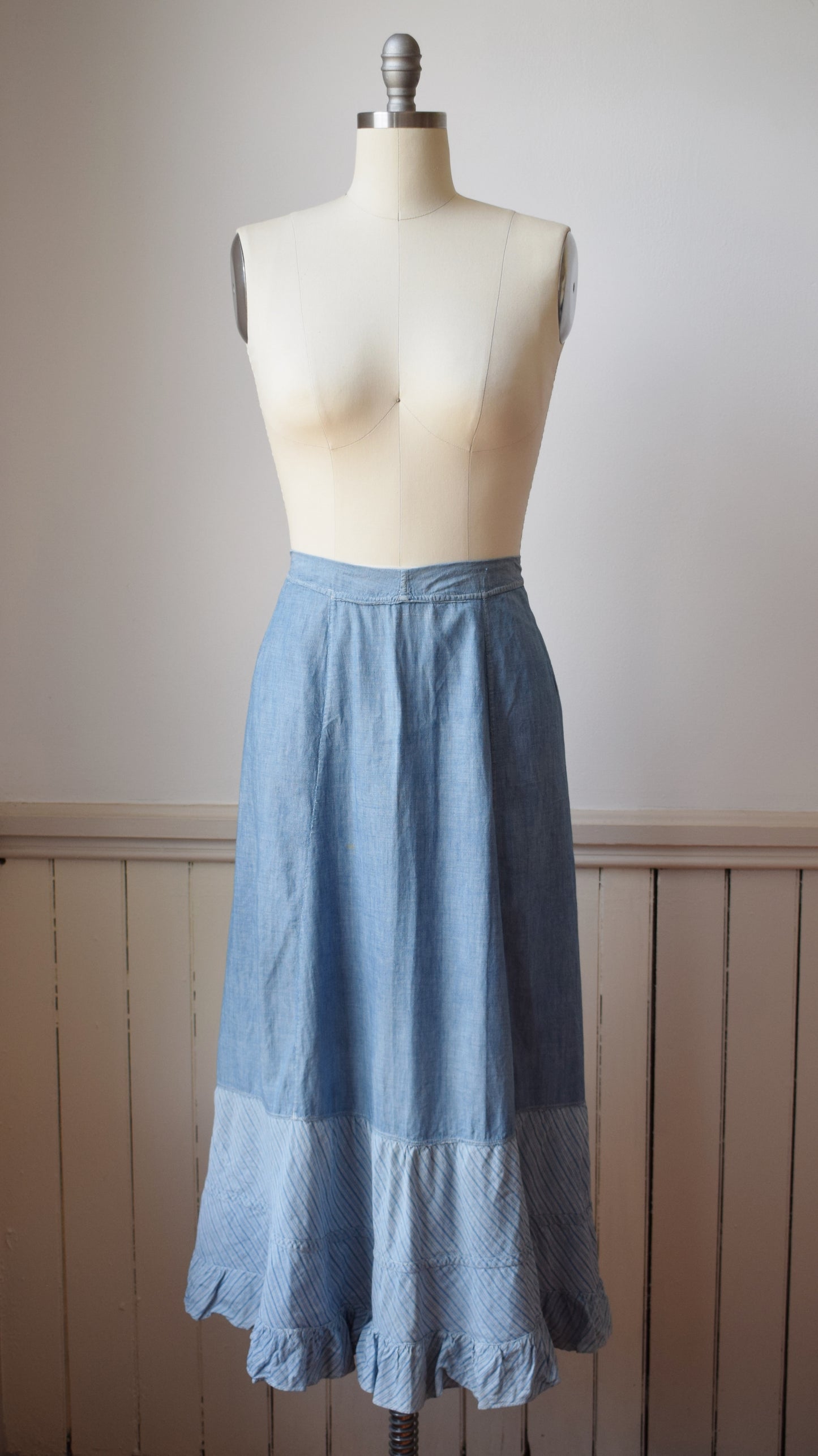 Antique Chambray Petticoat | S/M