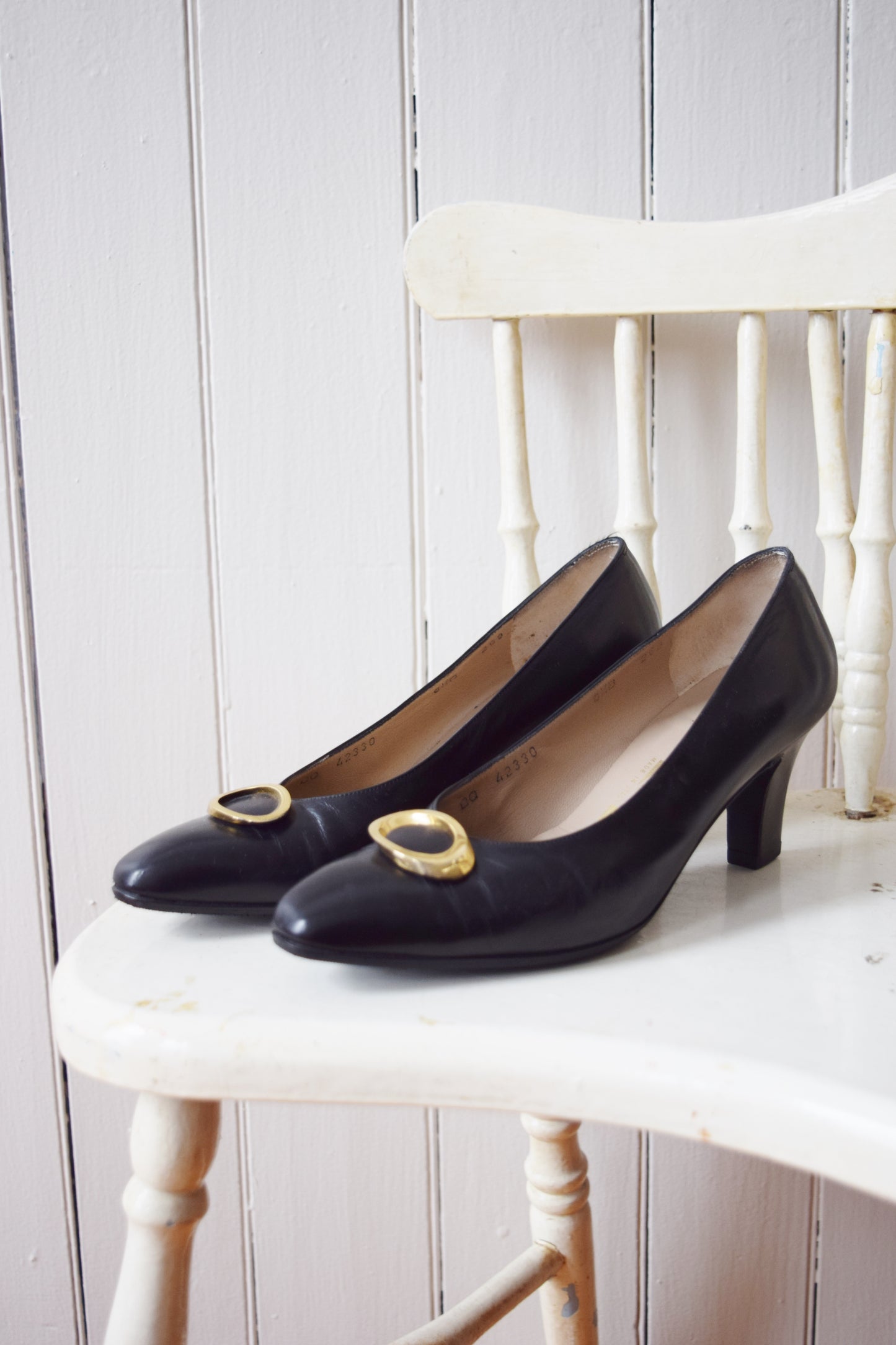 Ferragamo Black Leather Pumps | EU37 | US 6.5