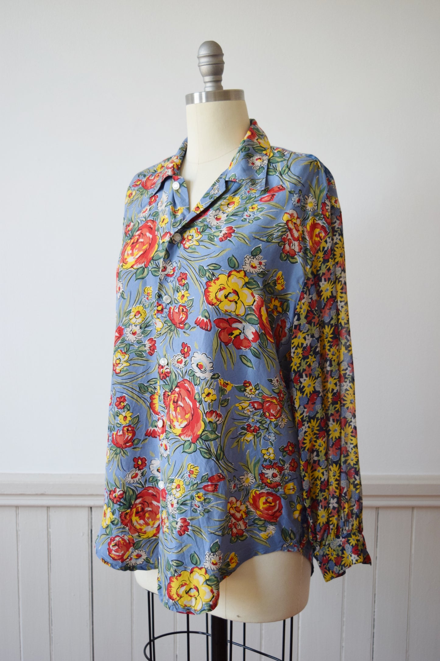 1990s Mixed Floral Print Silk Blouse | M