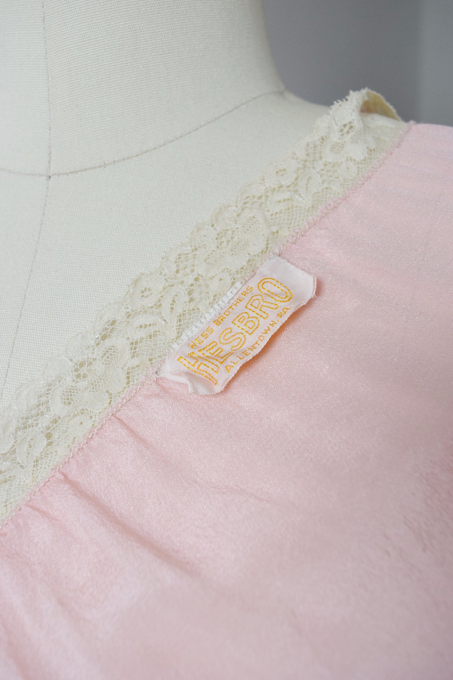 1920s Silk and Lace Nightie | L