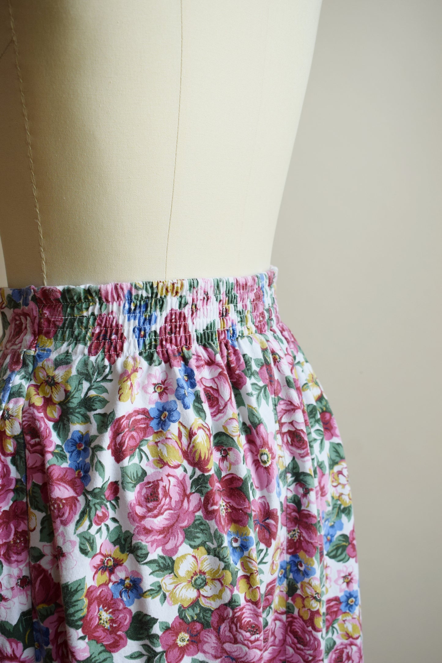 Vintage Floral Button Front Midi Skirt | S/M