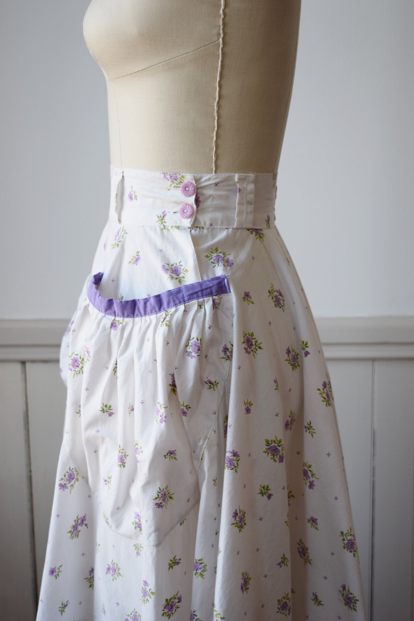 1950s Floral Circle Skirt with Big Pockets | XS