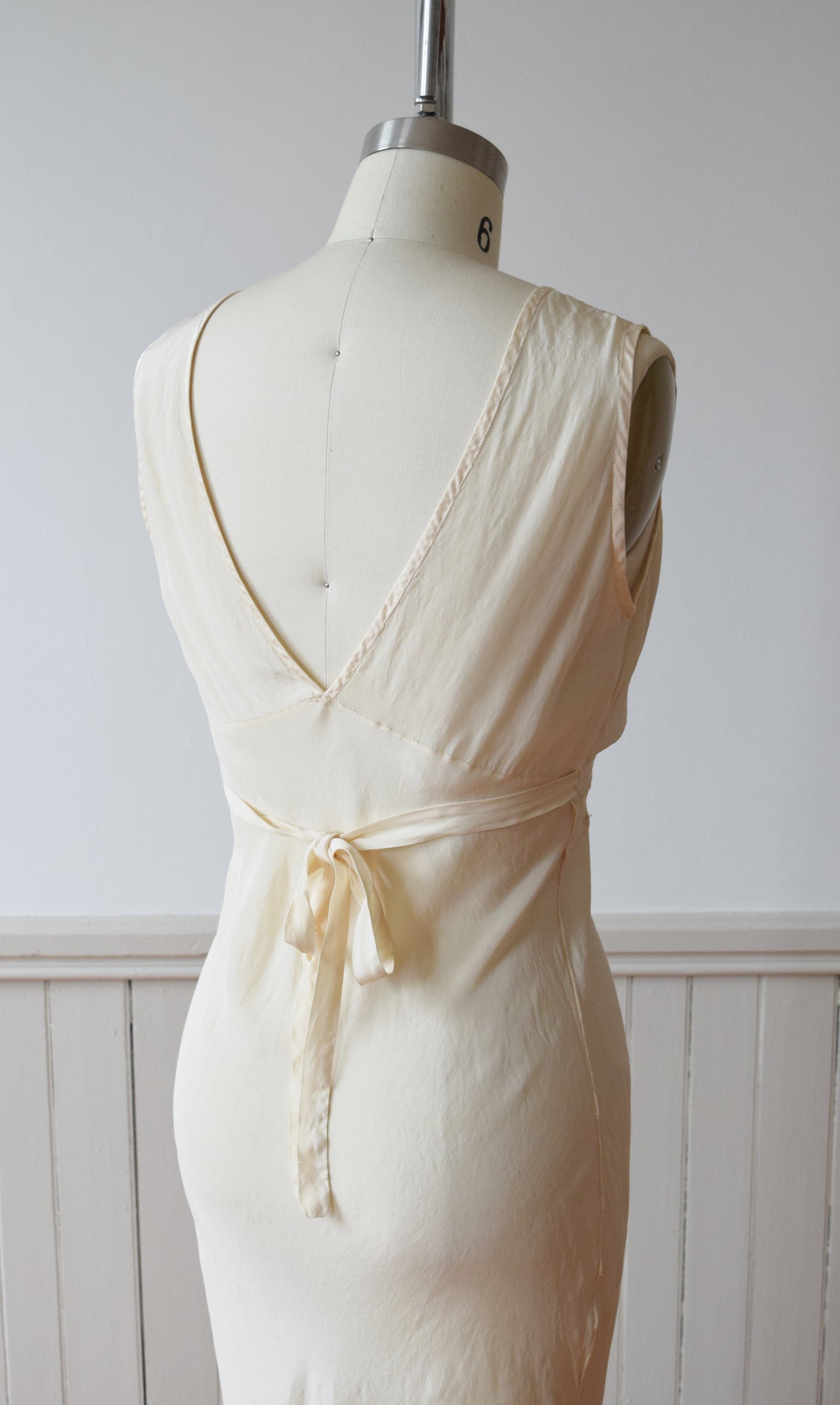 1930s Bias Cut Crème Silk Nightgown | Slip Dress