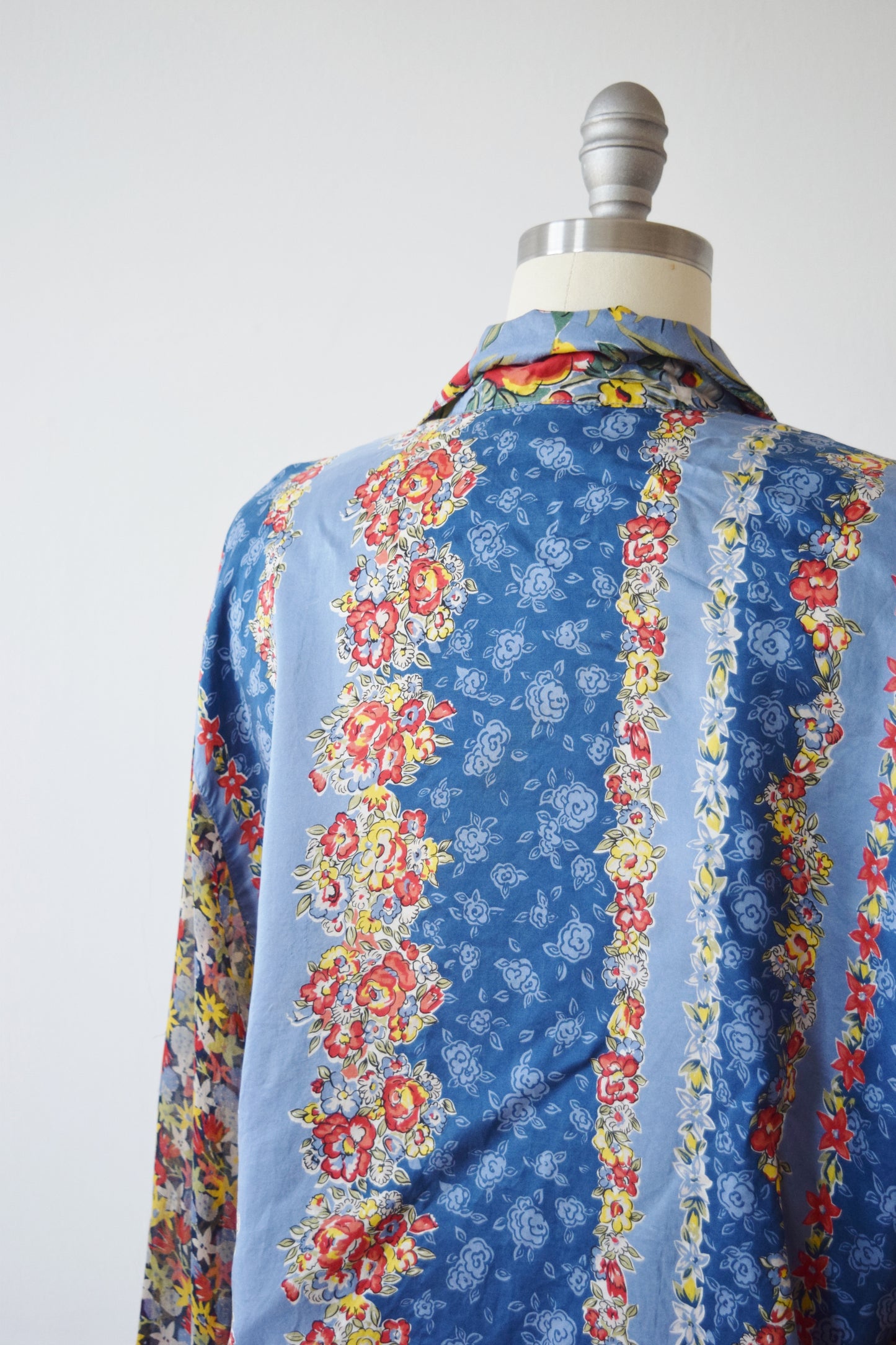 1990s Mixed Floral Print Silk Blouse | M