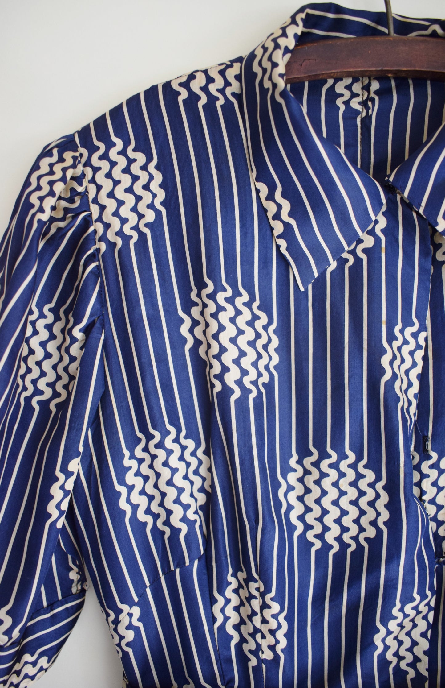 1930s Silk Novelty Print Day Dress