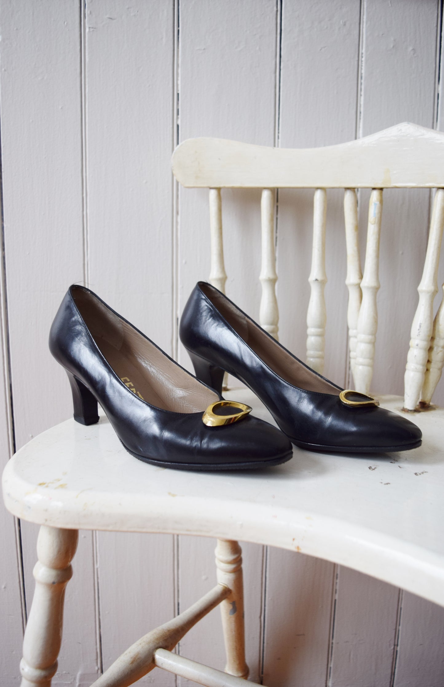 Ferragamo Black Leather Pumps | EU37 | US 6.5