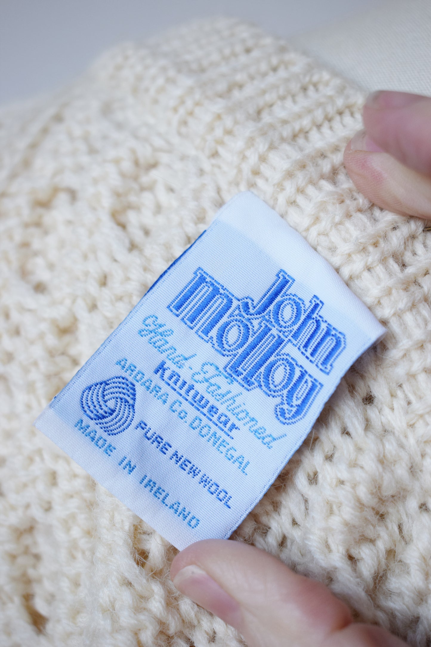 Vintage Irish Wool Cable Knit Cardigan | S