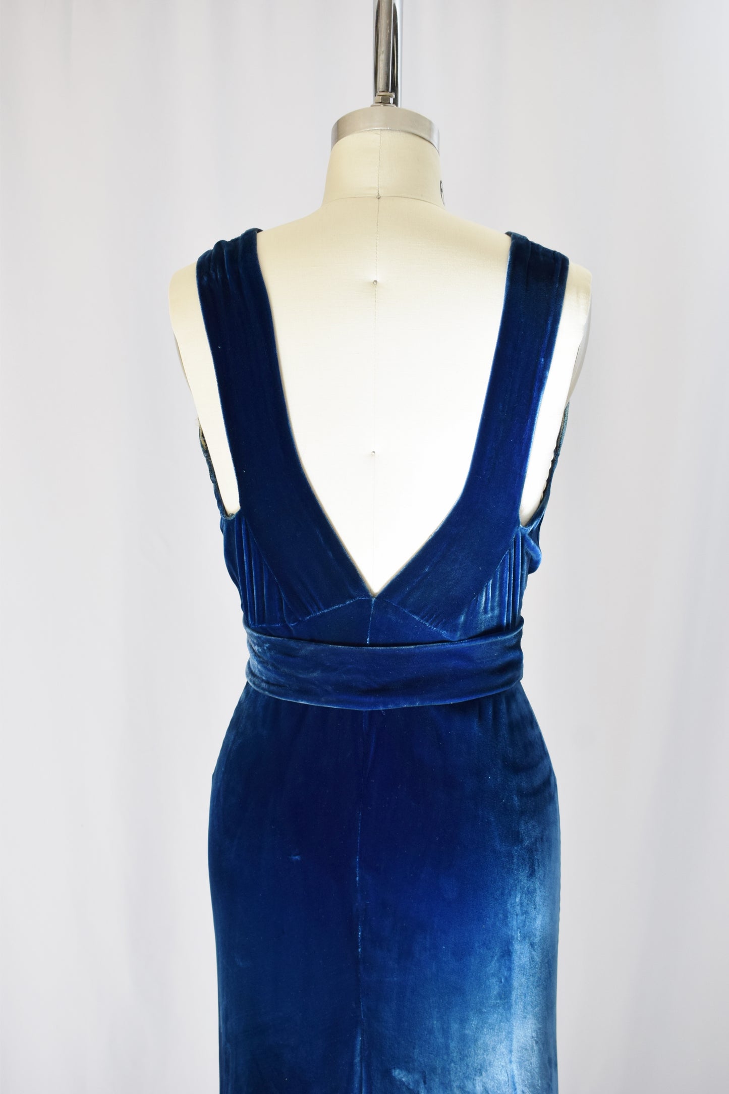 1930s Blue Velvet Gown with Matching Jacket | S