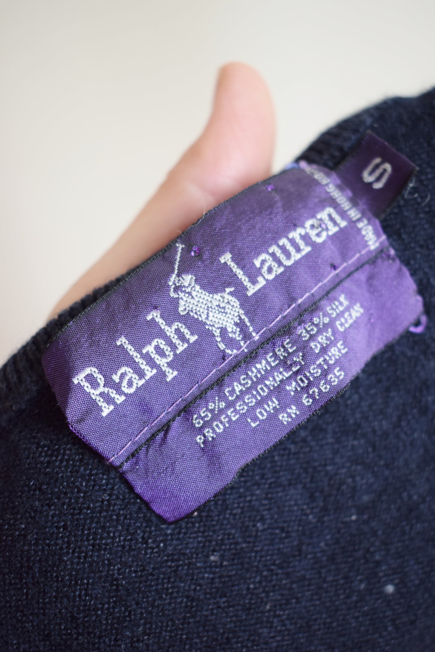 Vintage Cashmere + Silk Blend Knit Top by Ralph Lauren | XS/S