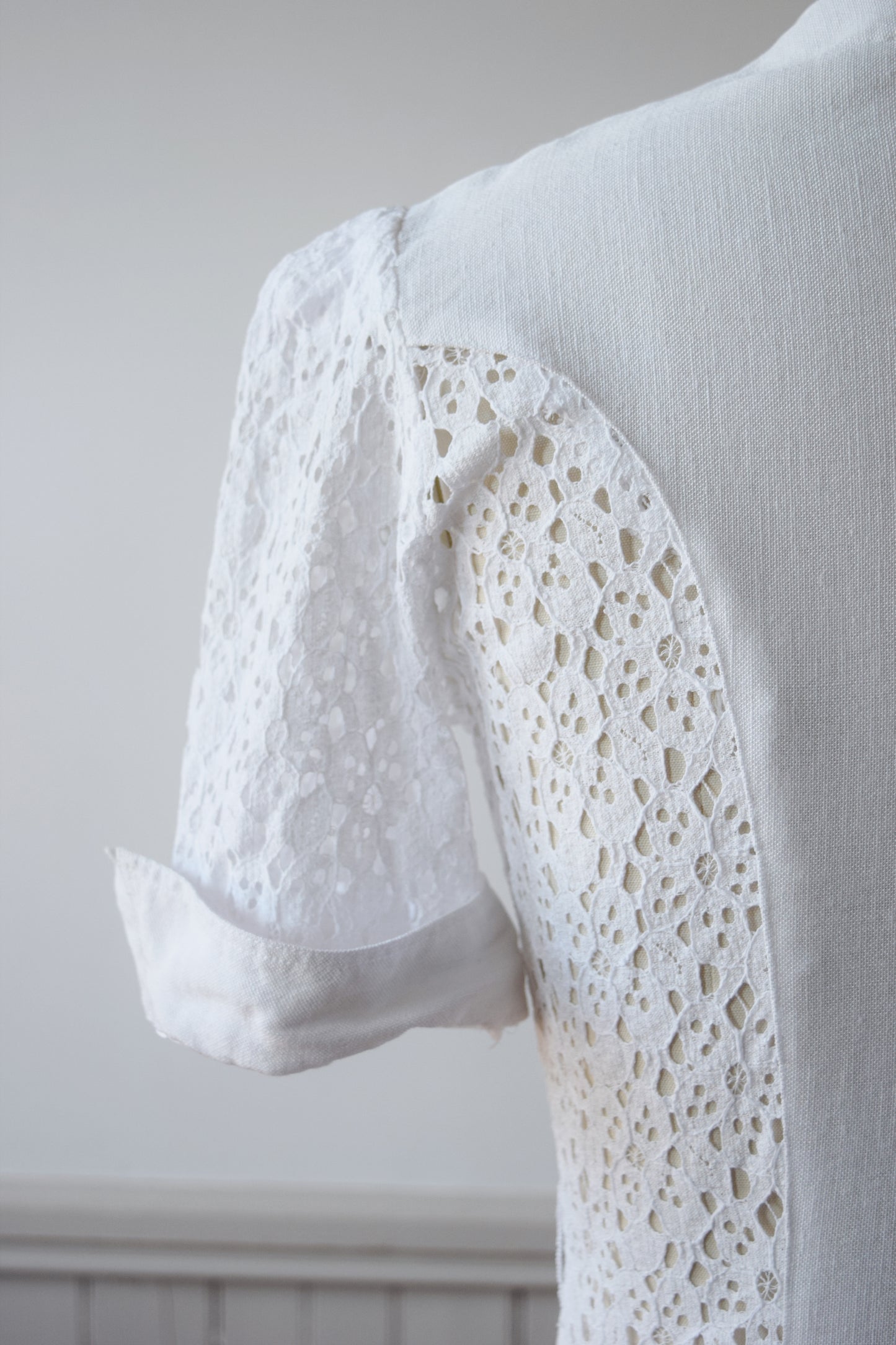 Lace + Linen Button Front Dress | 1940s | XS