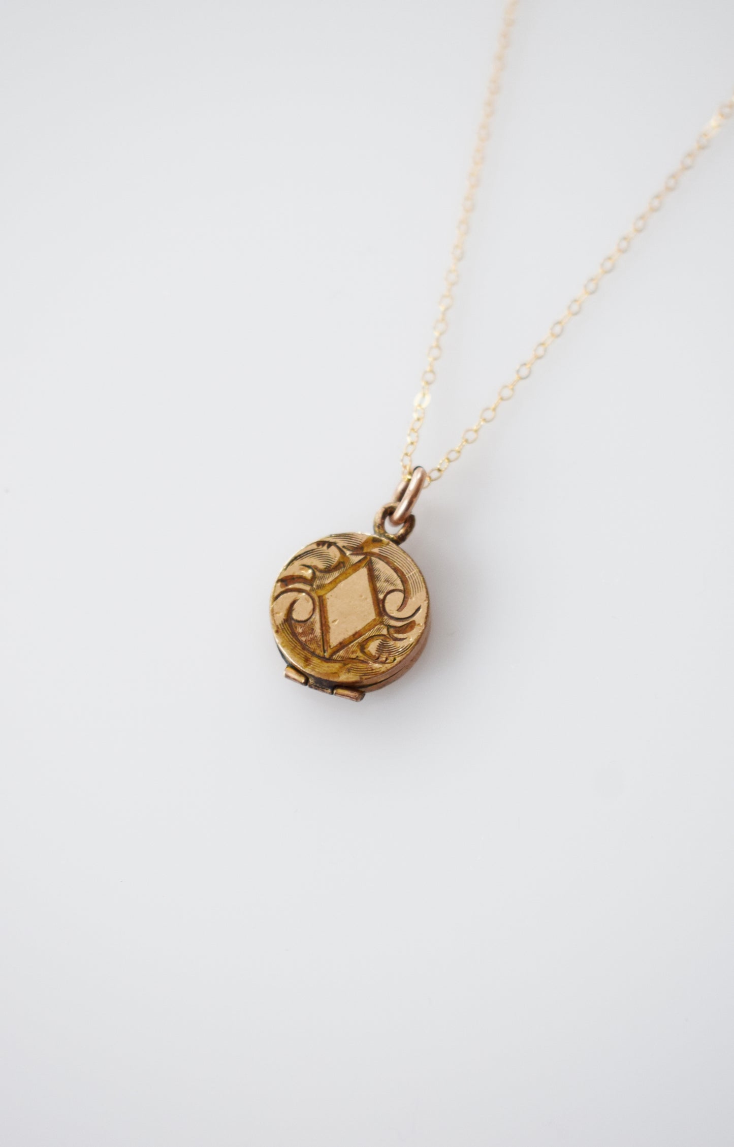 Petite Antique Gold Fill Locket | "ANL"
