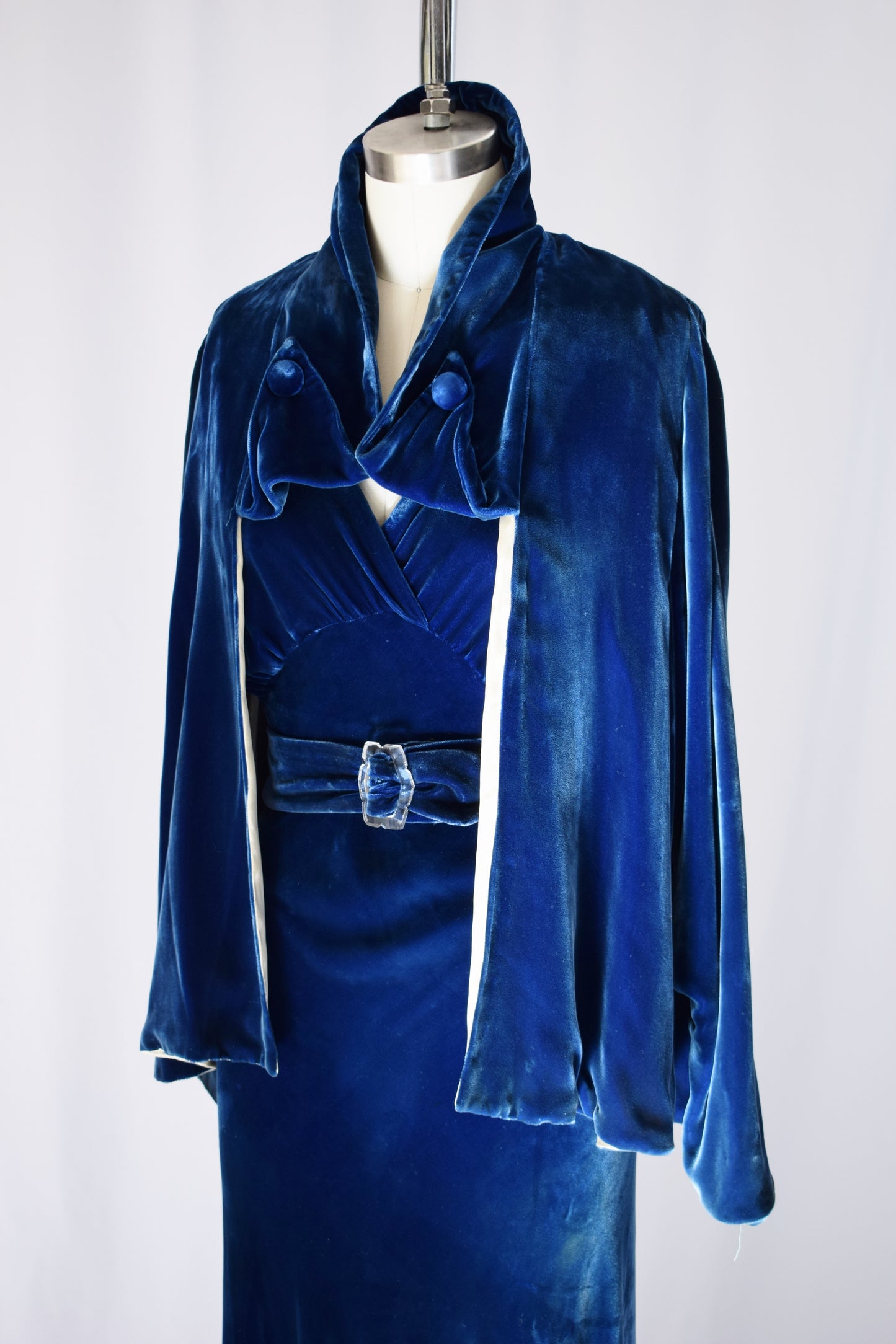 1930s Blue Velvet Gown with Matching Jacket | S