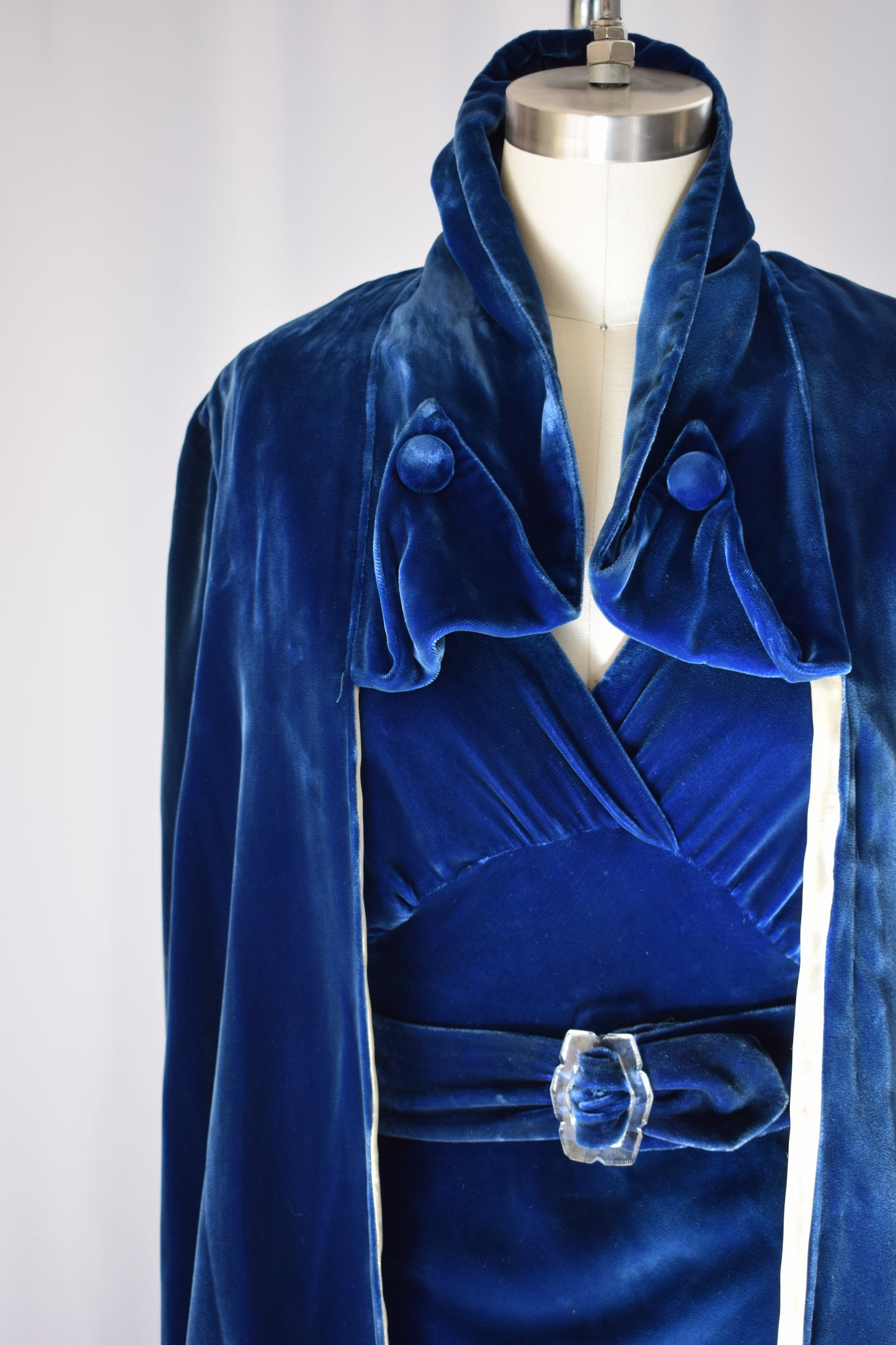 1930s Blue Velvet Gown with Matching Jacket | S