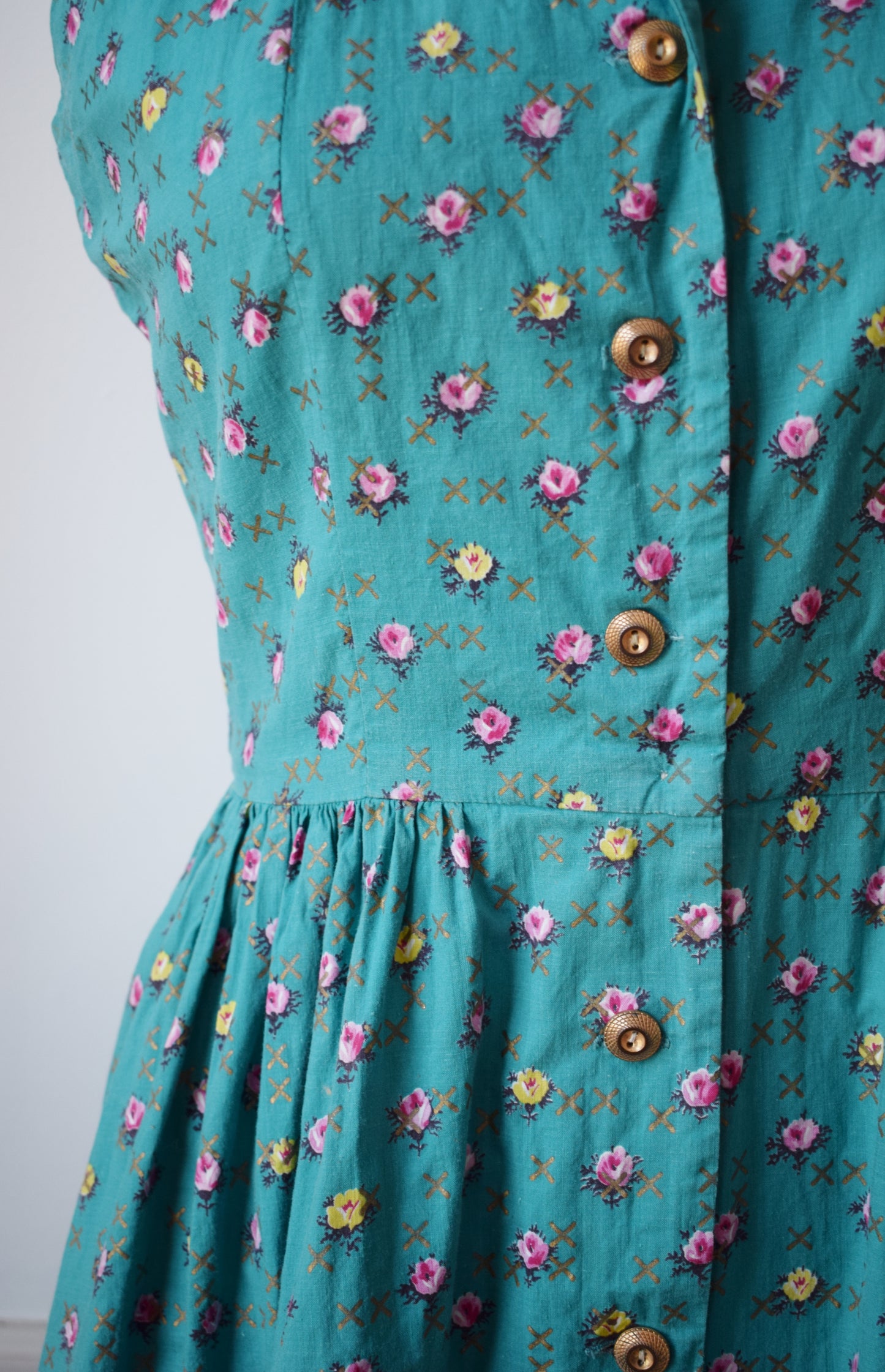 1950s Teal + Rose Print Day Dress | M