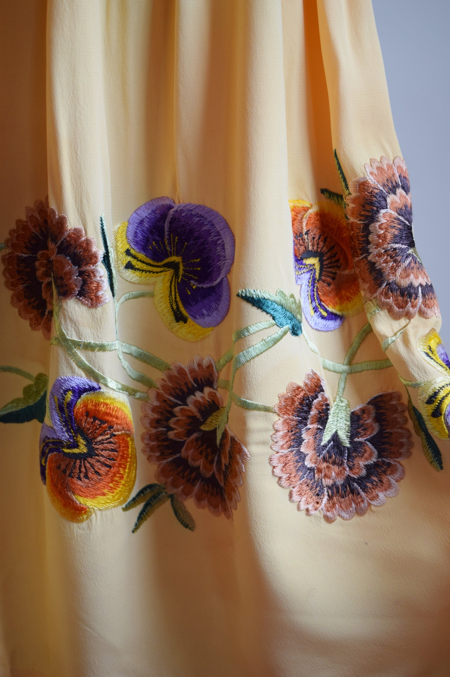 1940s Floral Embroidered Alice Skirt | XS/S
