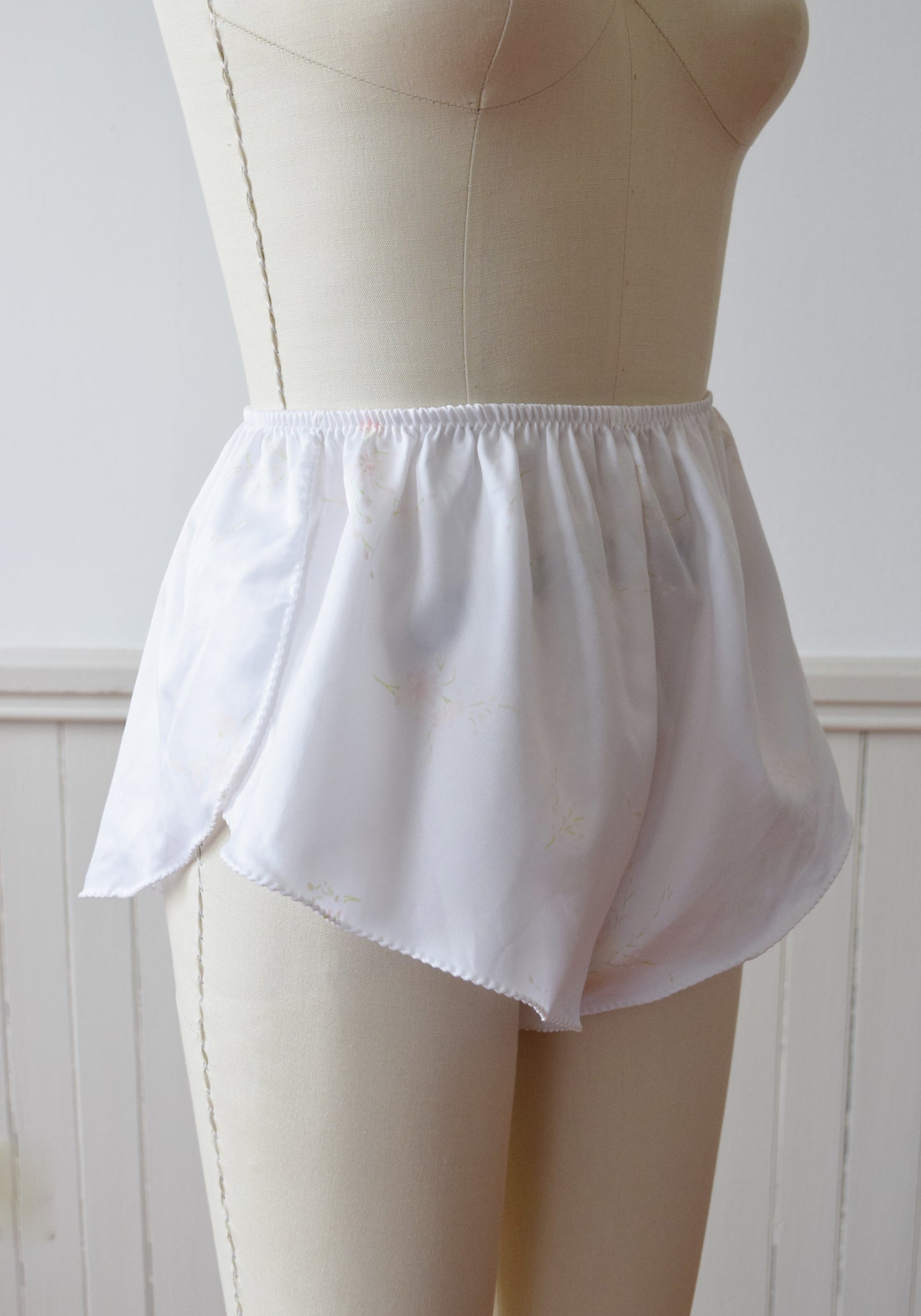 1970s Two Piece Cami + Shorts Lounge Set | M